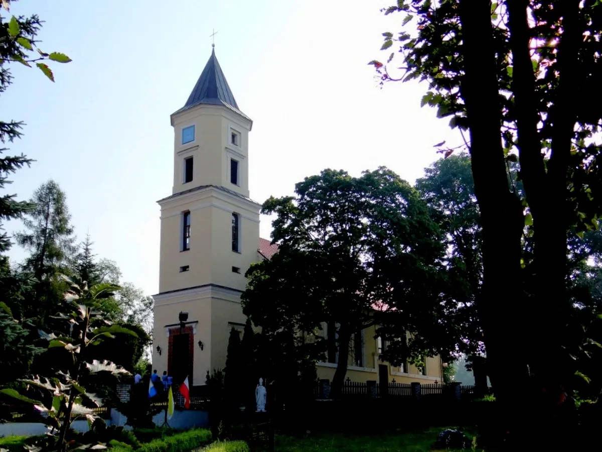 Photo showing: Torzym. Kościół Podwyższenia Krzyża Świętego 1831-34.