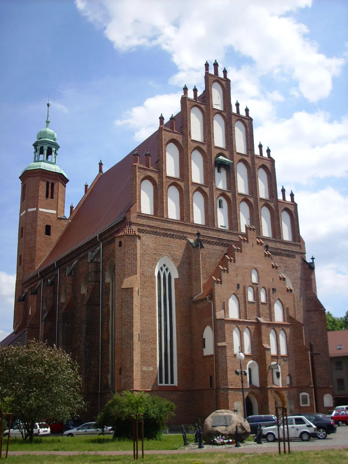 Photo showing: Kościół pw. Najświętszego Serca Pana Jezusa w Żarach