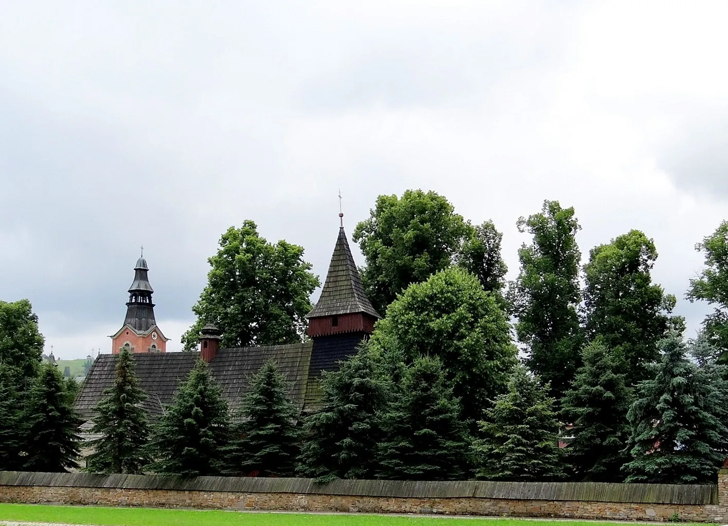 Photo showing: Białka Tatrzańska. Stary kościół św. Szymona i Judy Tadeusza