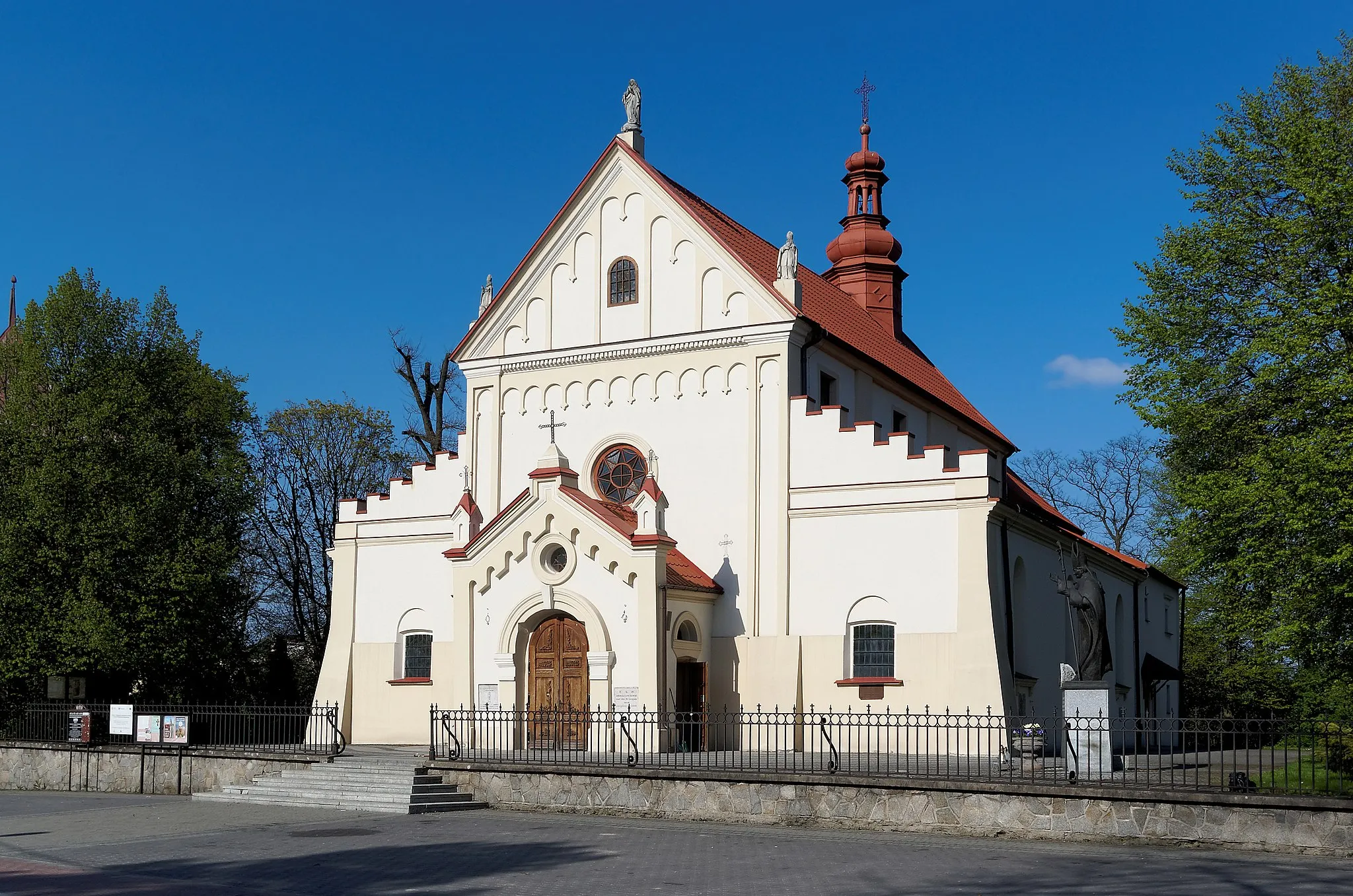 Photo showing: All Saints Church in Nowe Brzesko