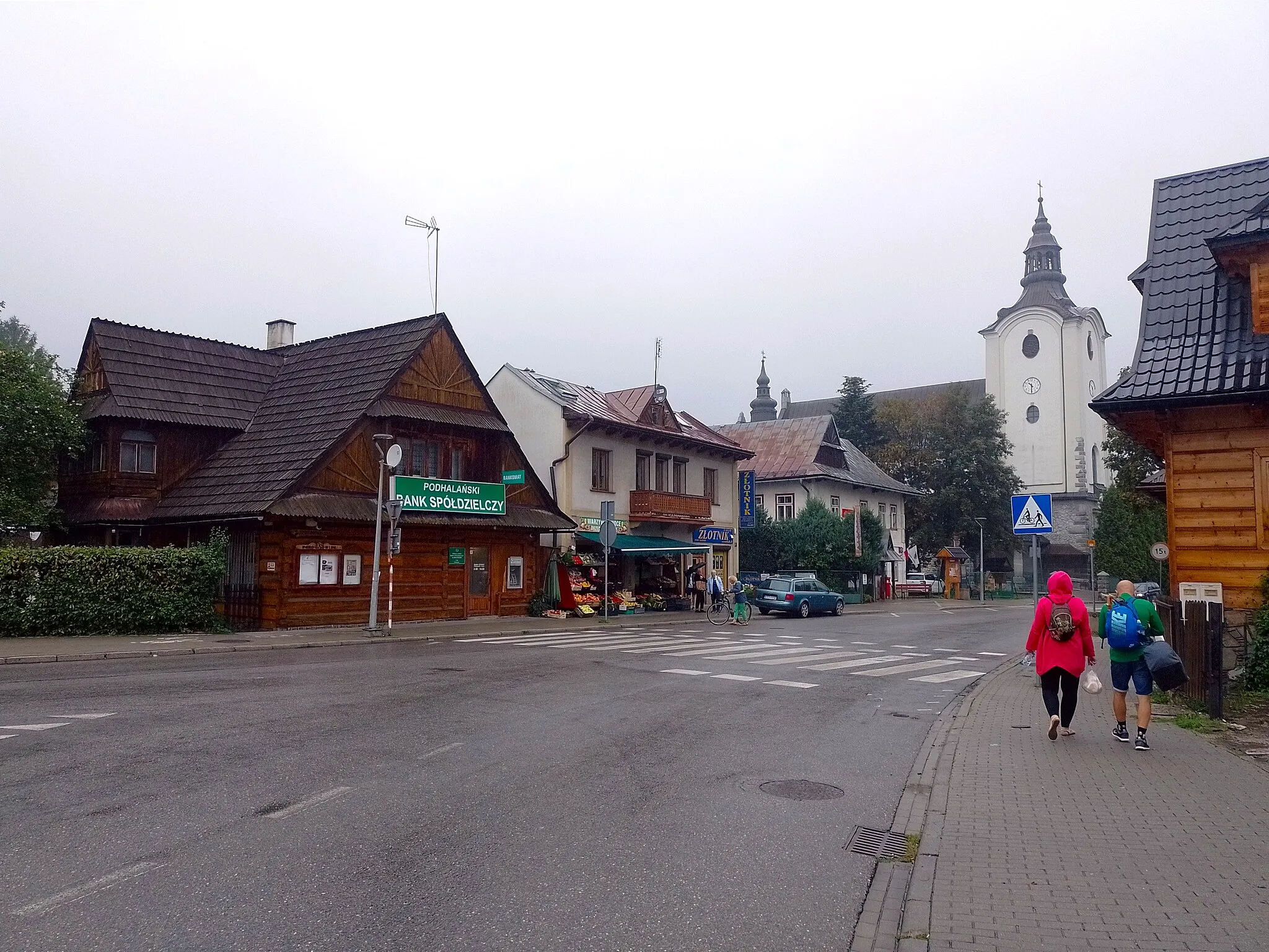 Photo showing: Piłsudskiego Street in Poronin, Poland