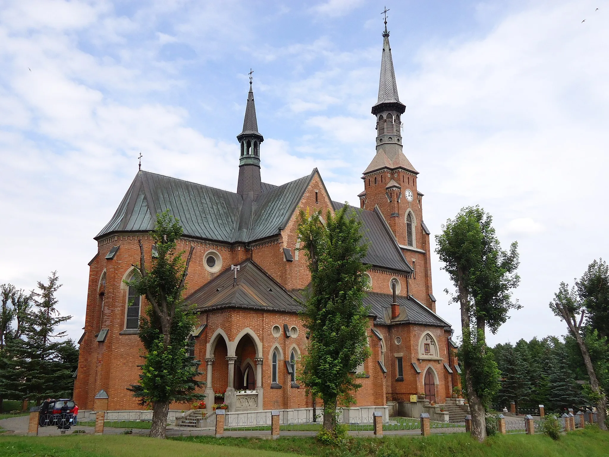 Photo showing: Kościół NMP Szkaplerznej Szynwałd elewacja południowa