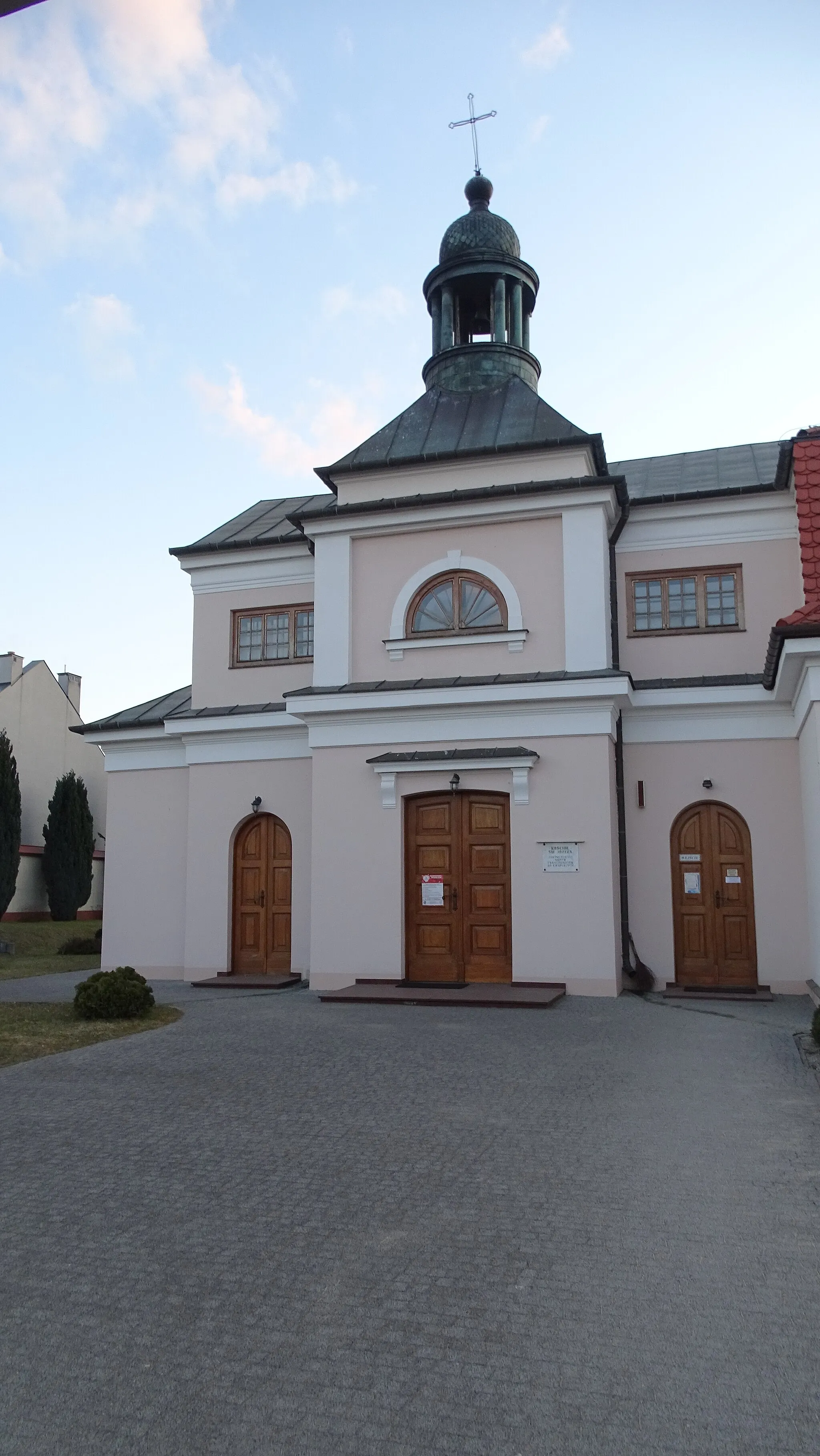 Photo showing: Kościół rektoralny św. Józefa w Kozienicach, 1922-1924