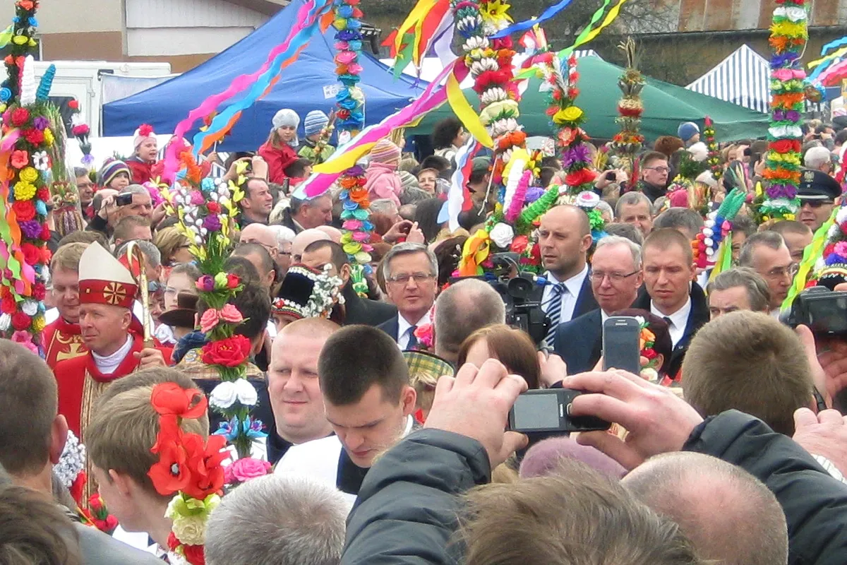 Photo showing: Prezydent Bronisław Komorowski - Niedziela Palmowa. Łyse 2014r.