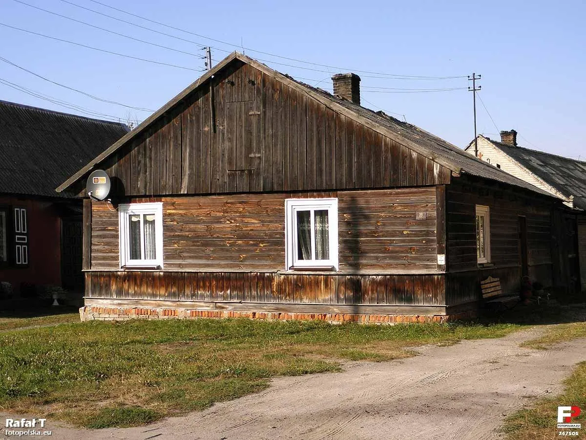 Photo showing: Dom przy ul.Batalionów Chłopskich 19.