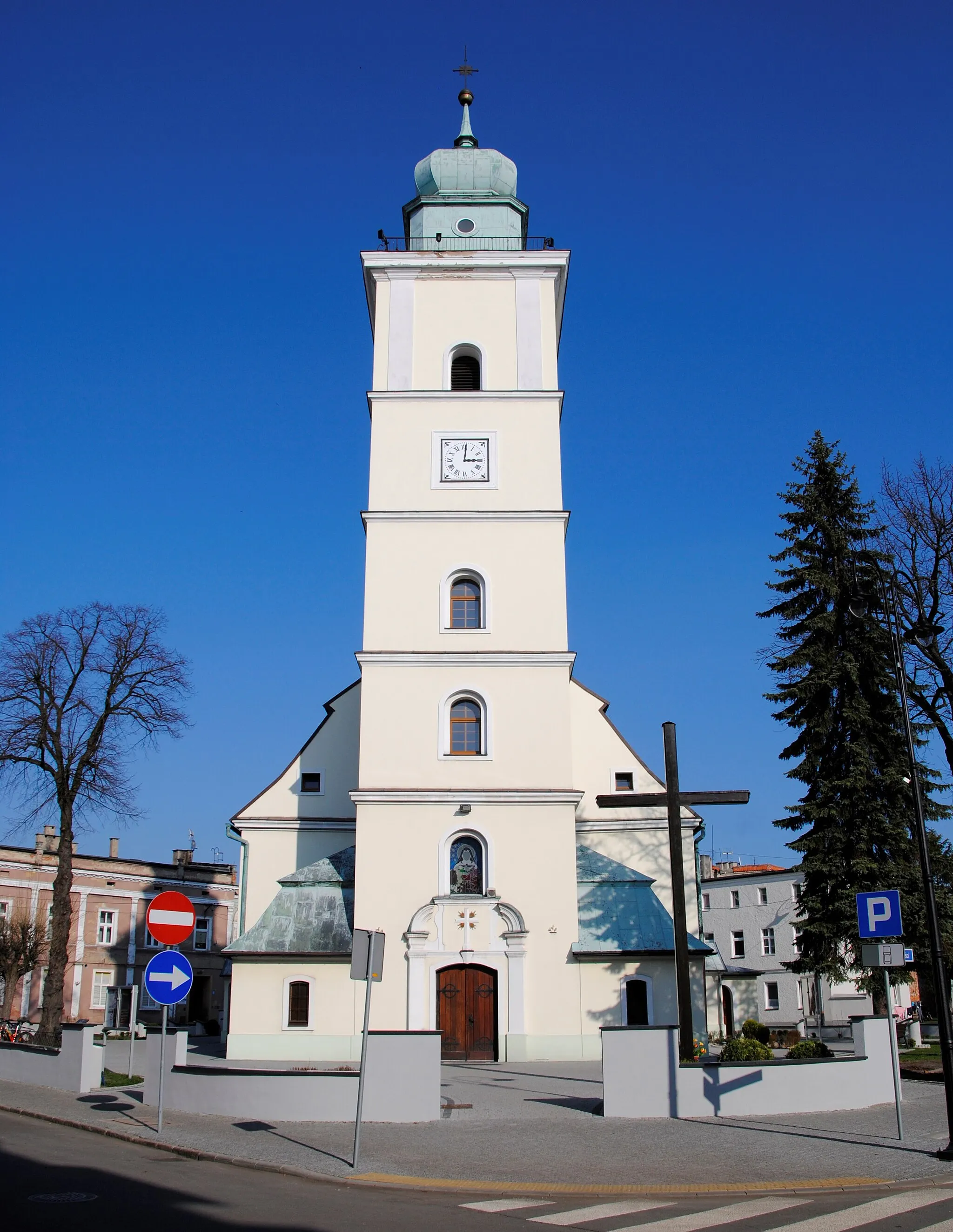 Photo showing: Theresia-von-Lisieux-Kirche in Konstadt Oberschlesien
