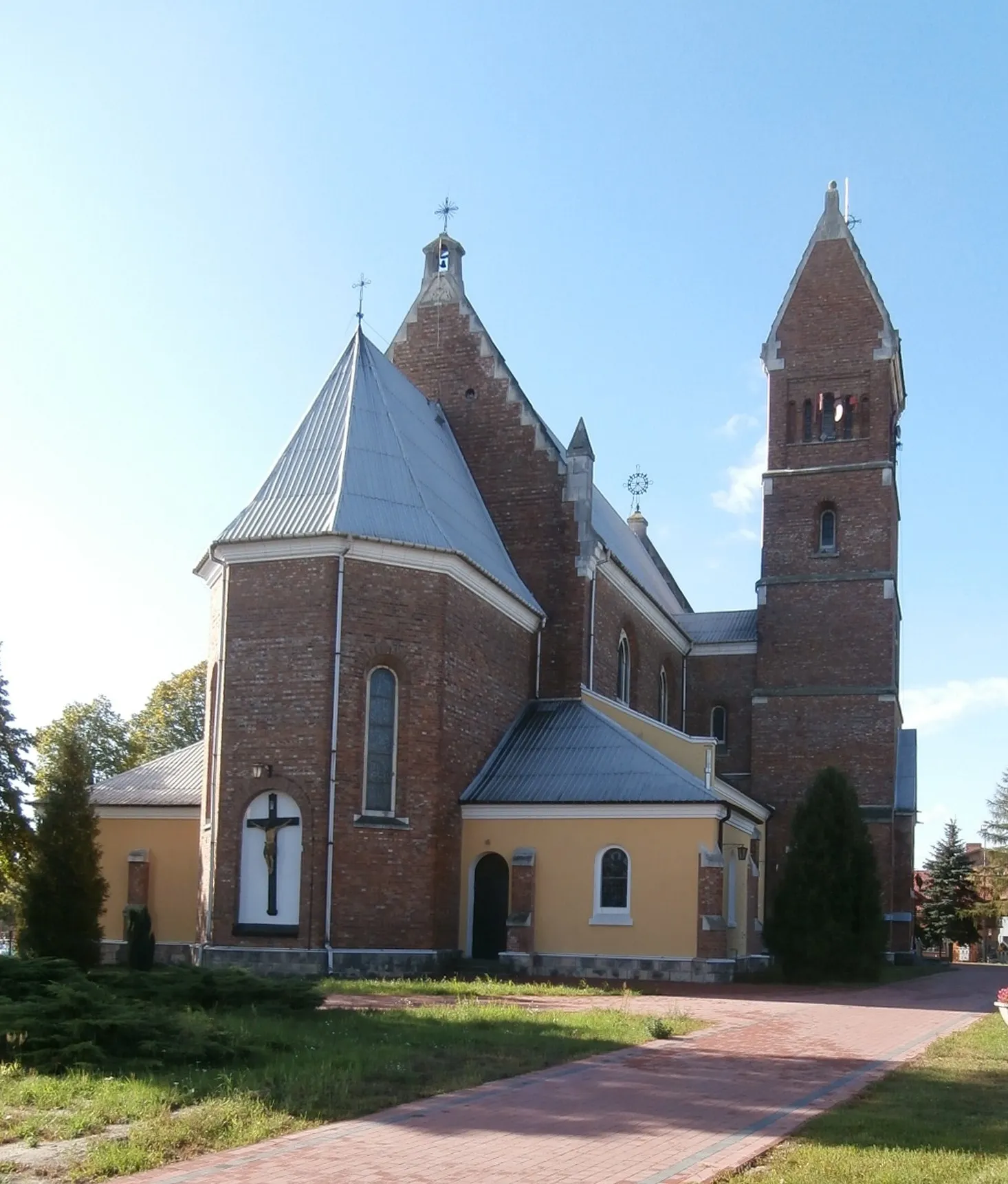Photo showing: Grębów - kościół parafialny p.w. św. Wojciecha:
- cmentarz kościelny
- ogrodzenie z bramą
Zabytek A-530 z 18.04.1991