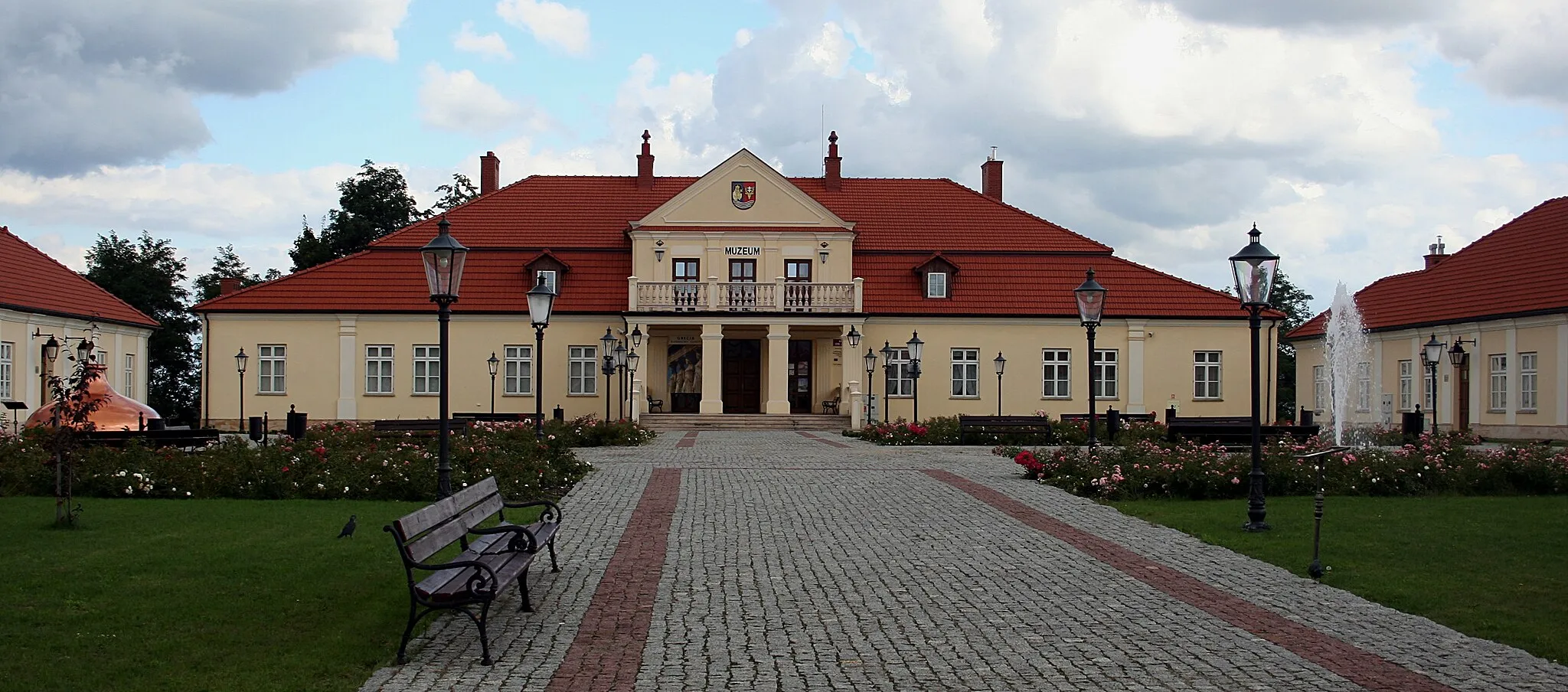 Photo showing: Leżajsk, ul. Mickiewicza - Dwór Starościński, obecnie Muzeum Regionalne (zabytek nr 1255 z 12.12.1992)