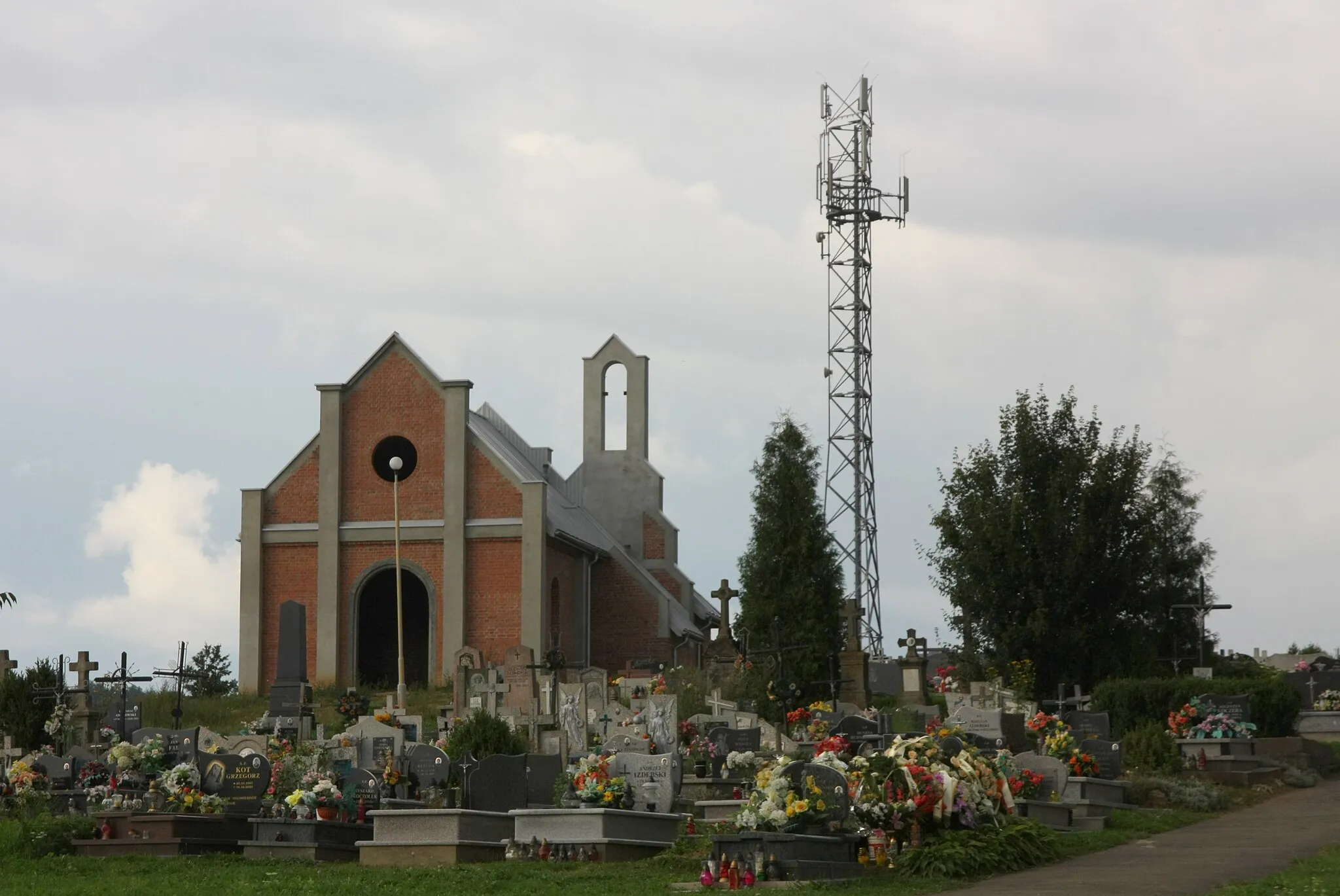 Photo showing: Cemetery in Niebieszczany.