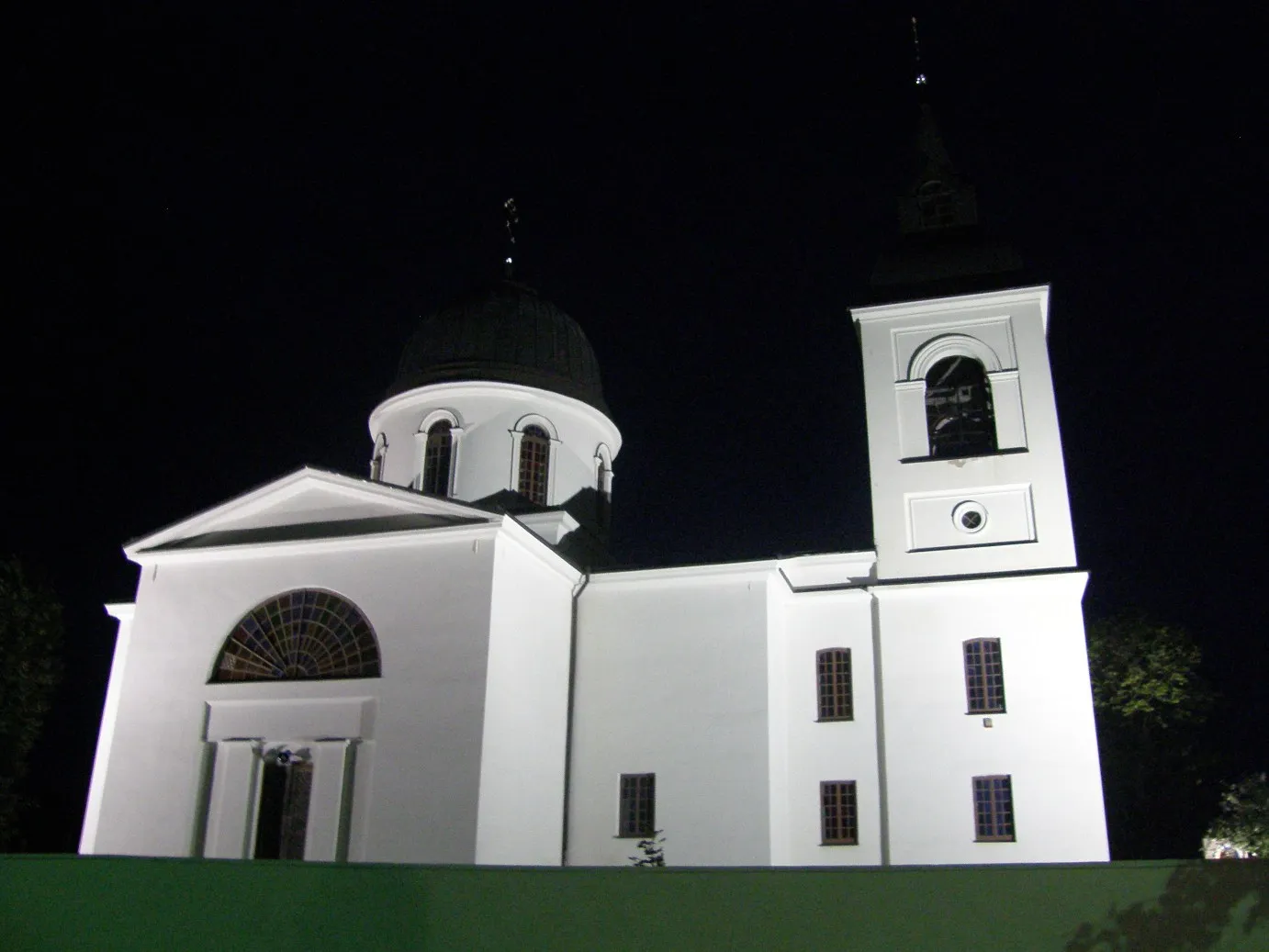 Photo showing: cerkiew nocą