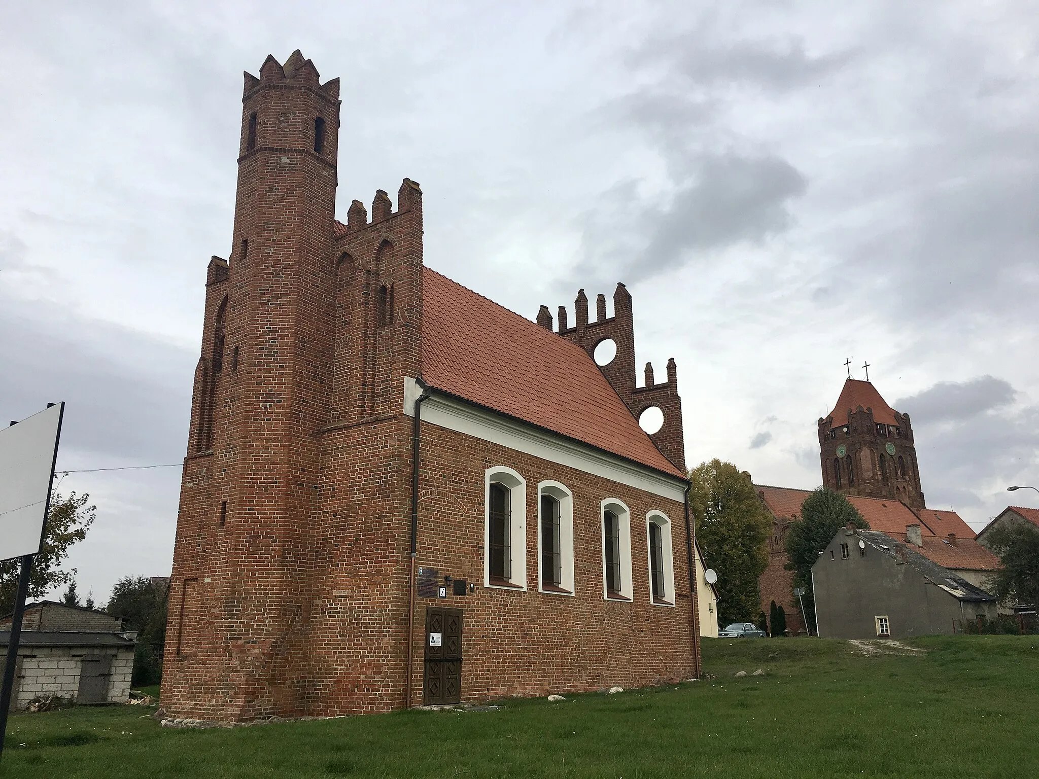 Photo showing: Kościół polski w Prabutach i konkatedra