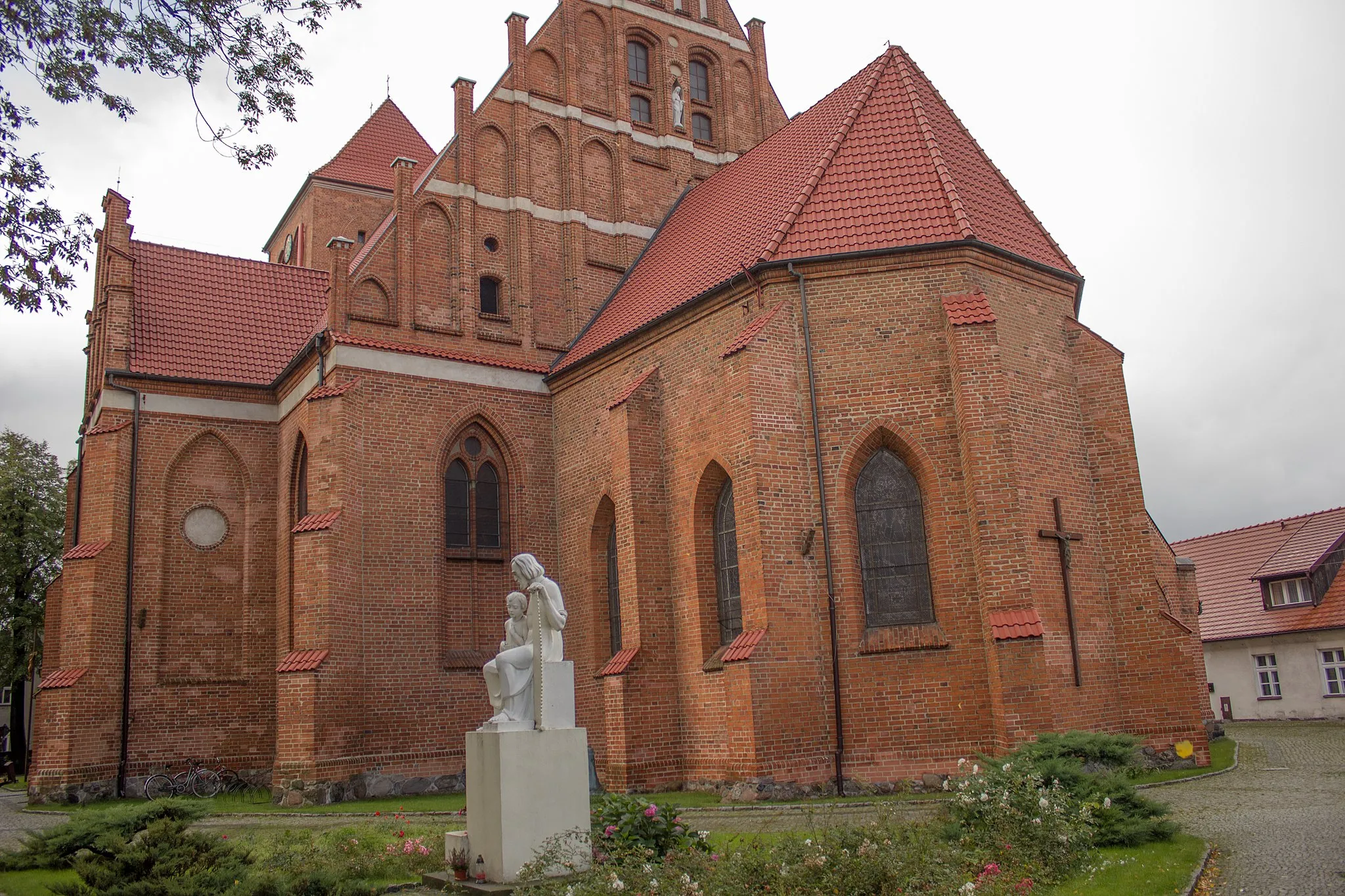 Photo showing: kościół parafialny p.w. Św.Apostołów Piotra i Pawła
Puck, Puck