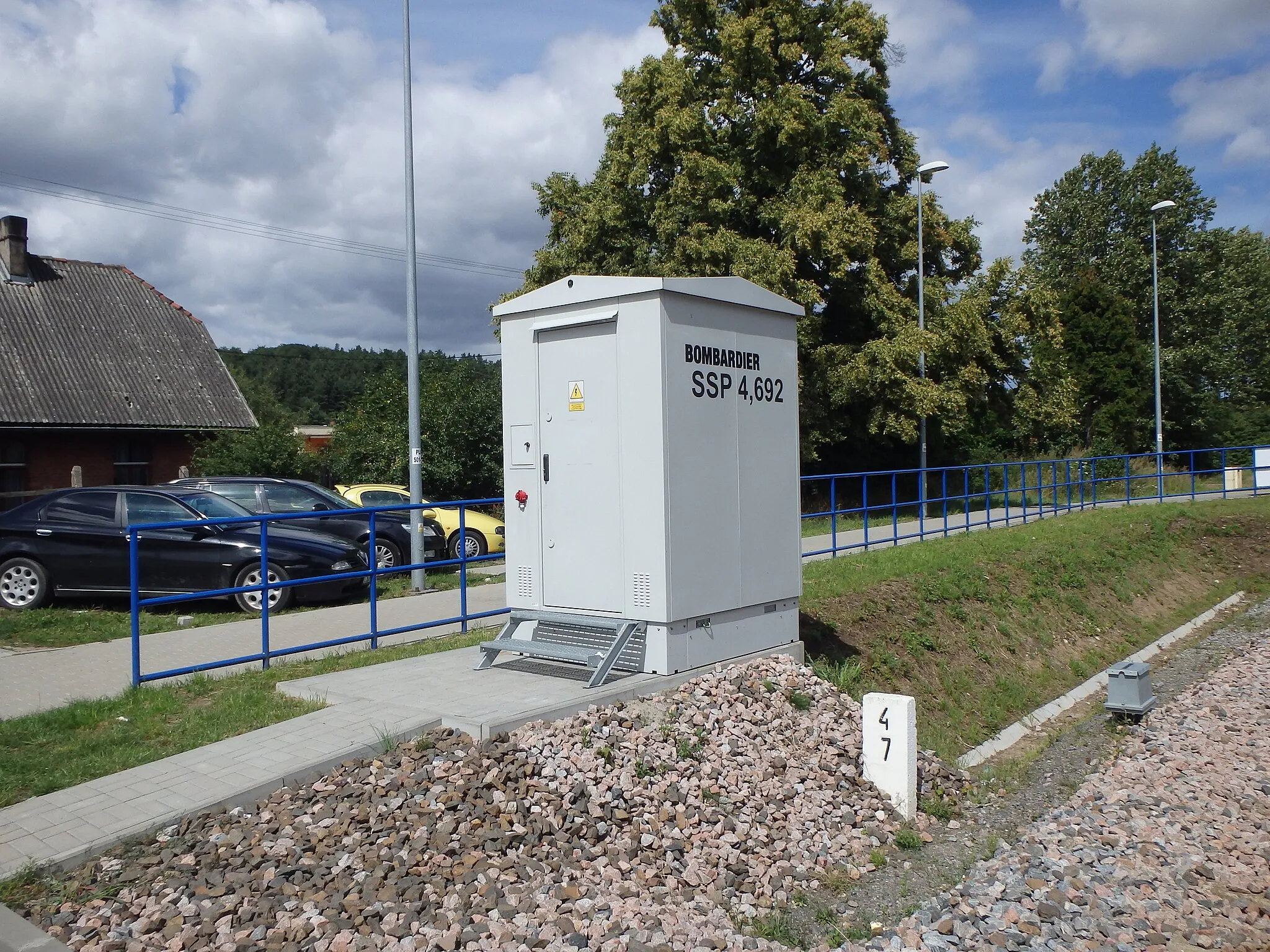 Photo showing: sterownik Samoczynnej Sygnalizacji Przejazdowej przejazdu kolejowego koło Redy Rekowa