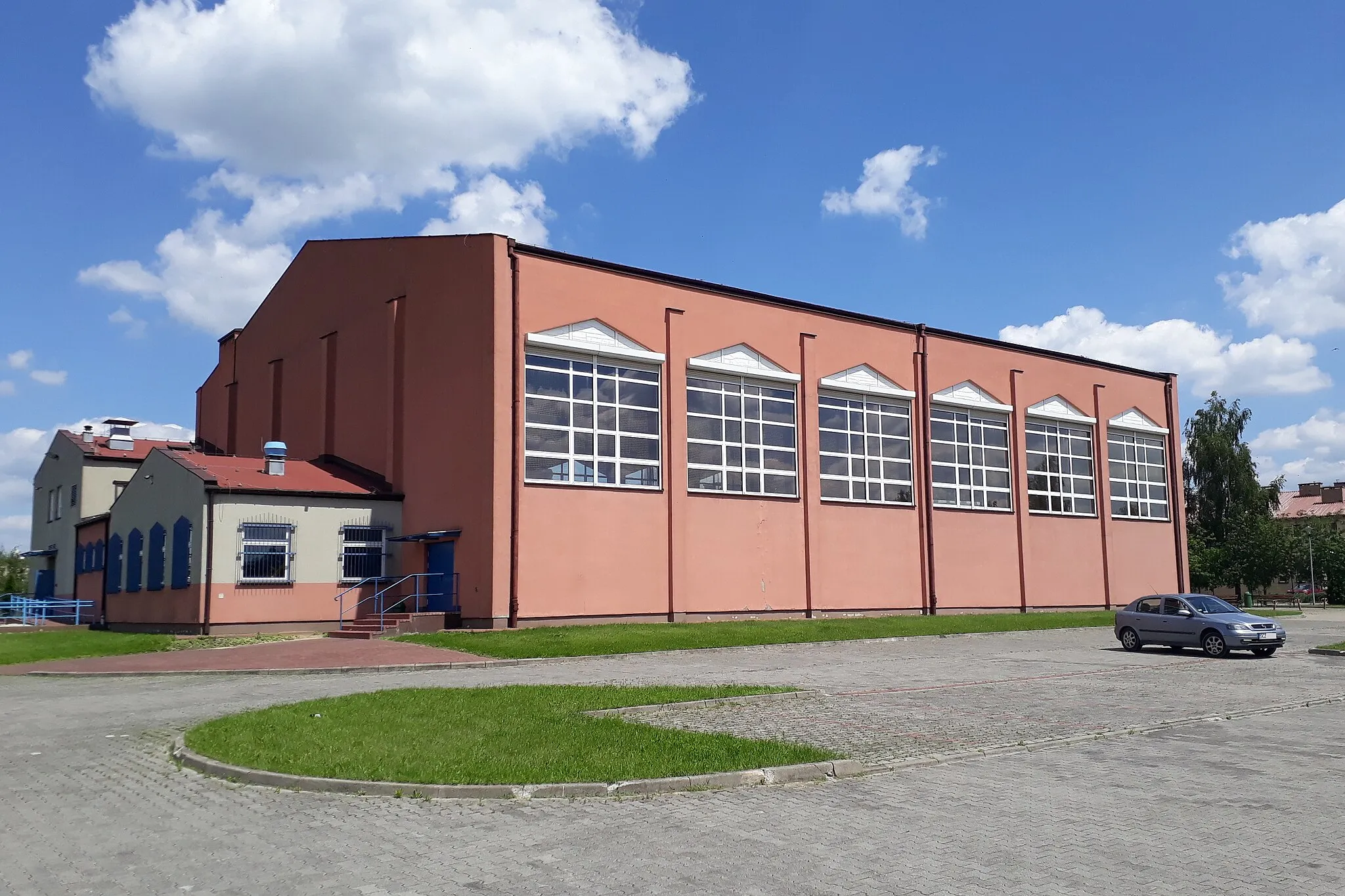 Photo showing: Sports hall in Rędziny