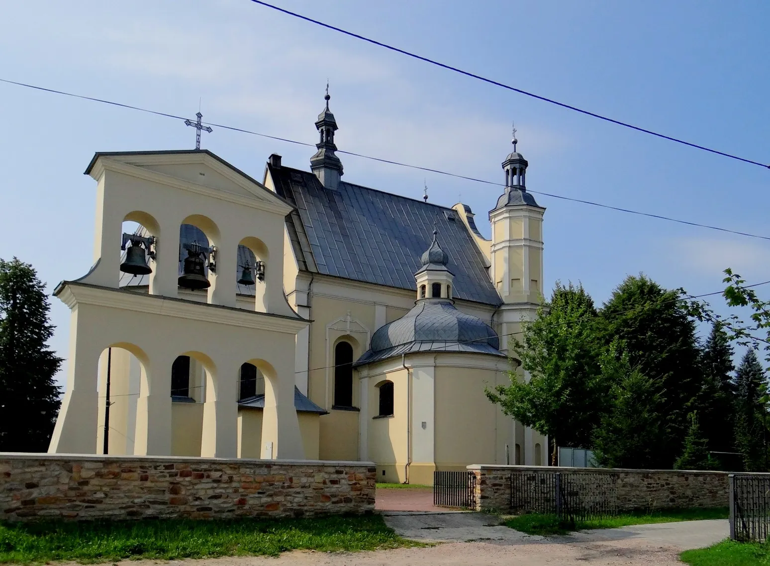 Photo showing: Skarżysko Kościelne. Kościół Świętej Trójcy.