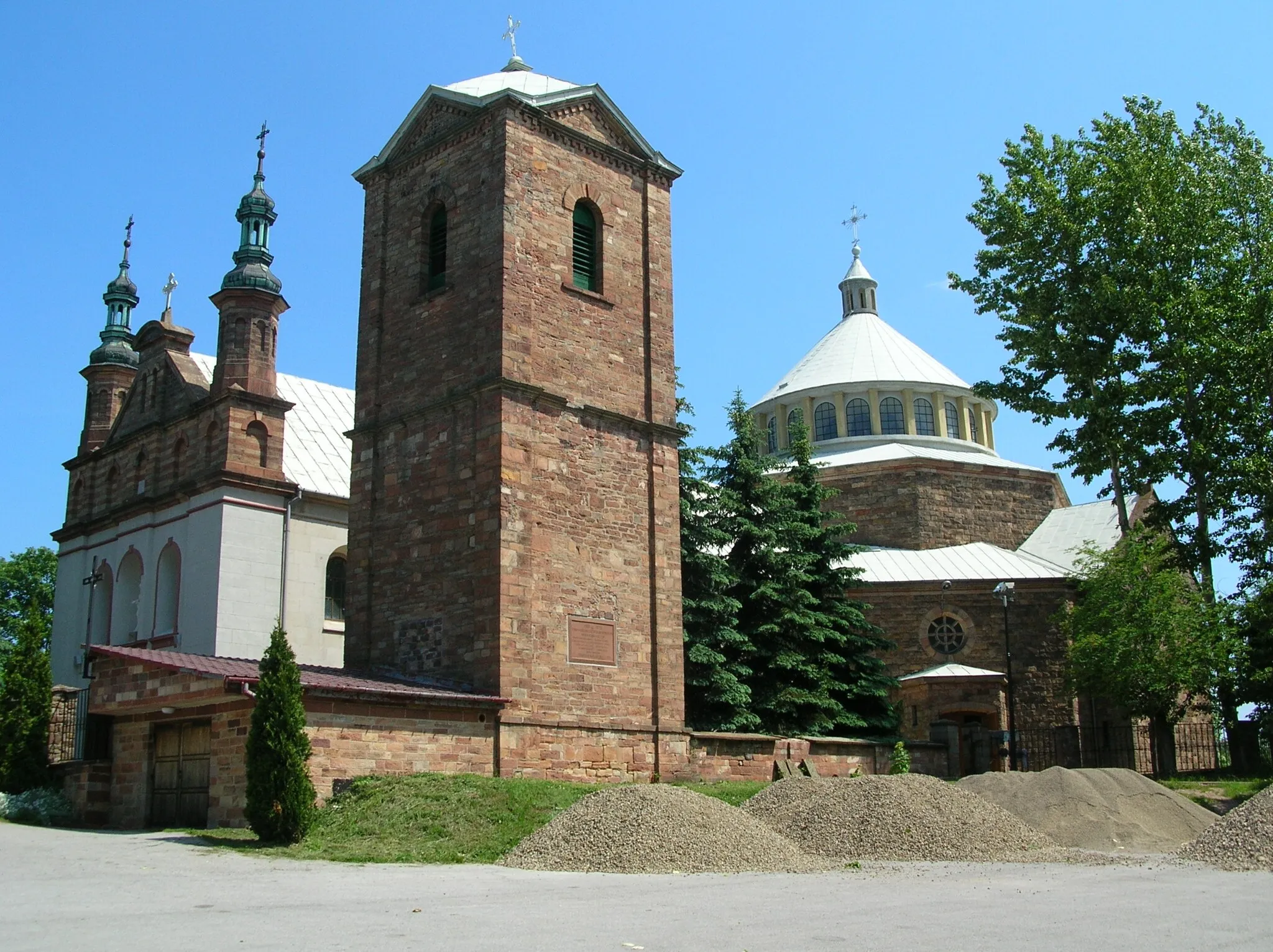 Photo showing: Church in Zagnańsk