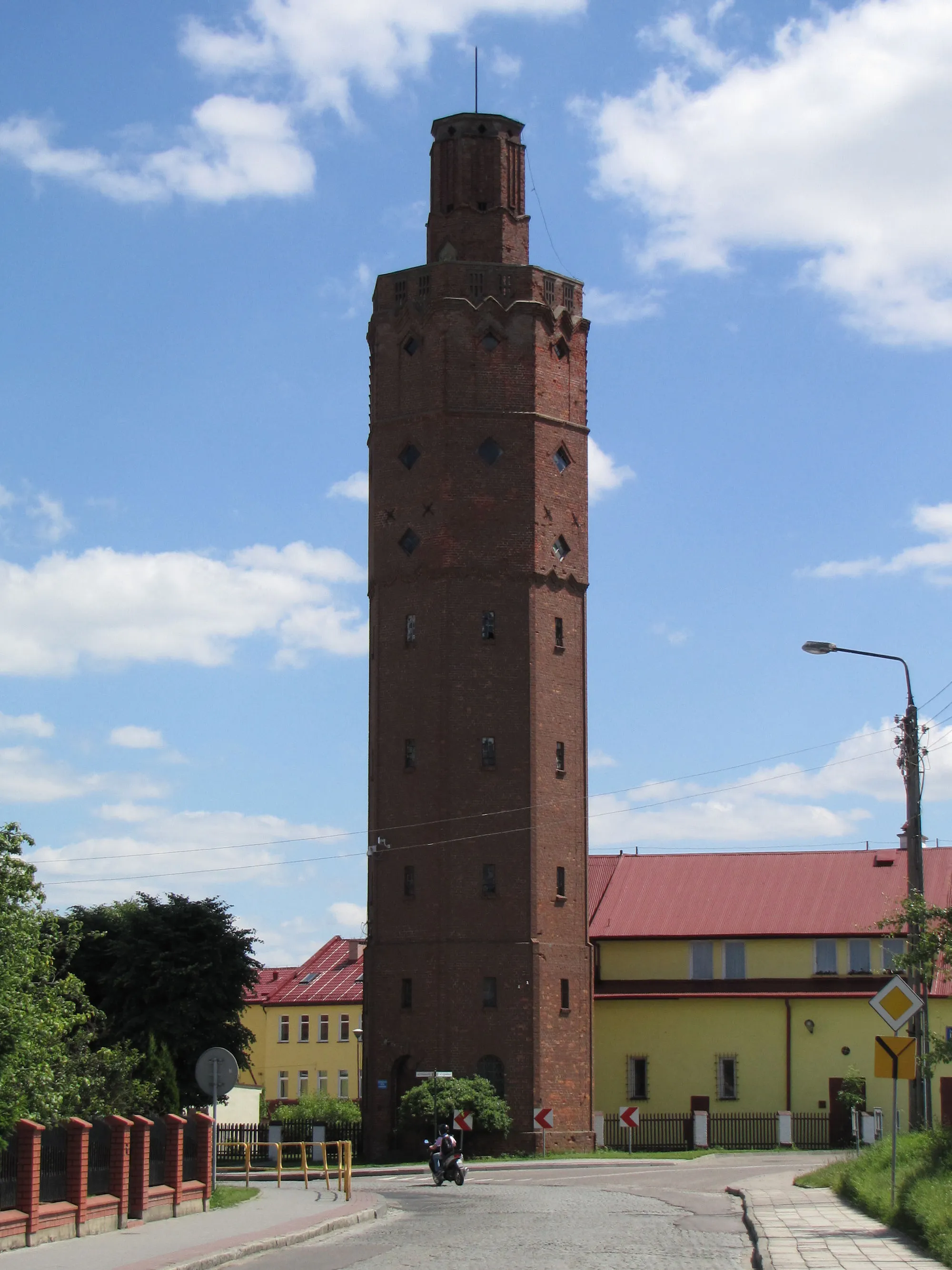 Photo showing: Old german water tower in Biała Piska
