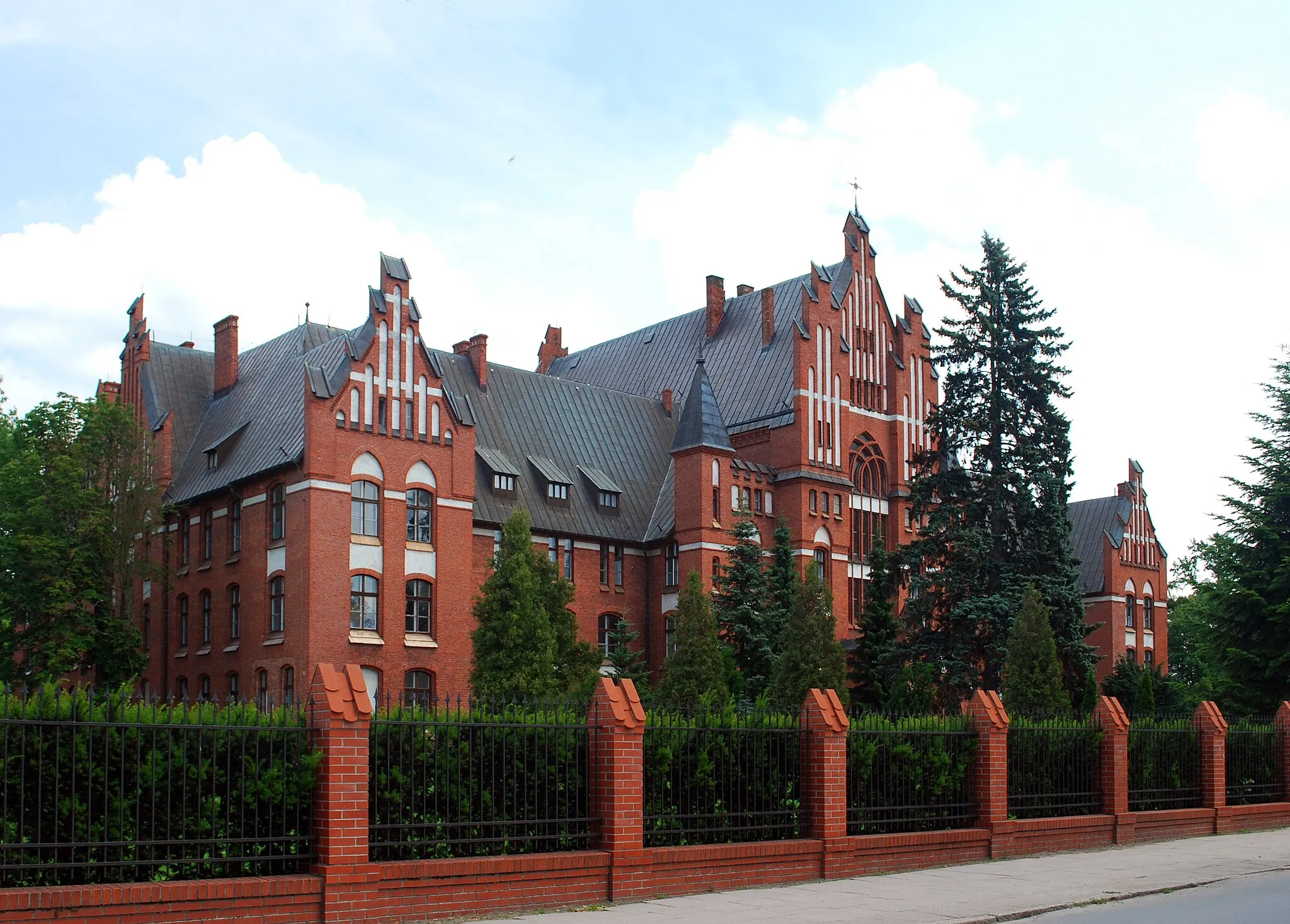 Photo showing: Klasztor sióstr pw. św. Katarzyny Braniewie