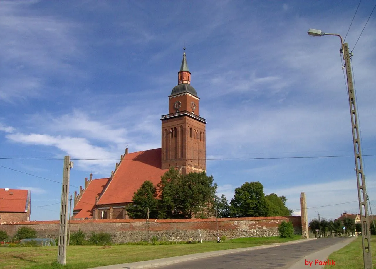 Photo showing: Saint Michael Archangel church in Sępopol