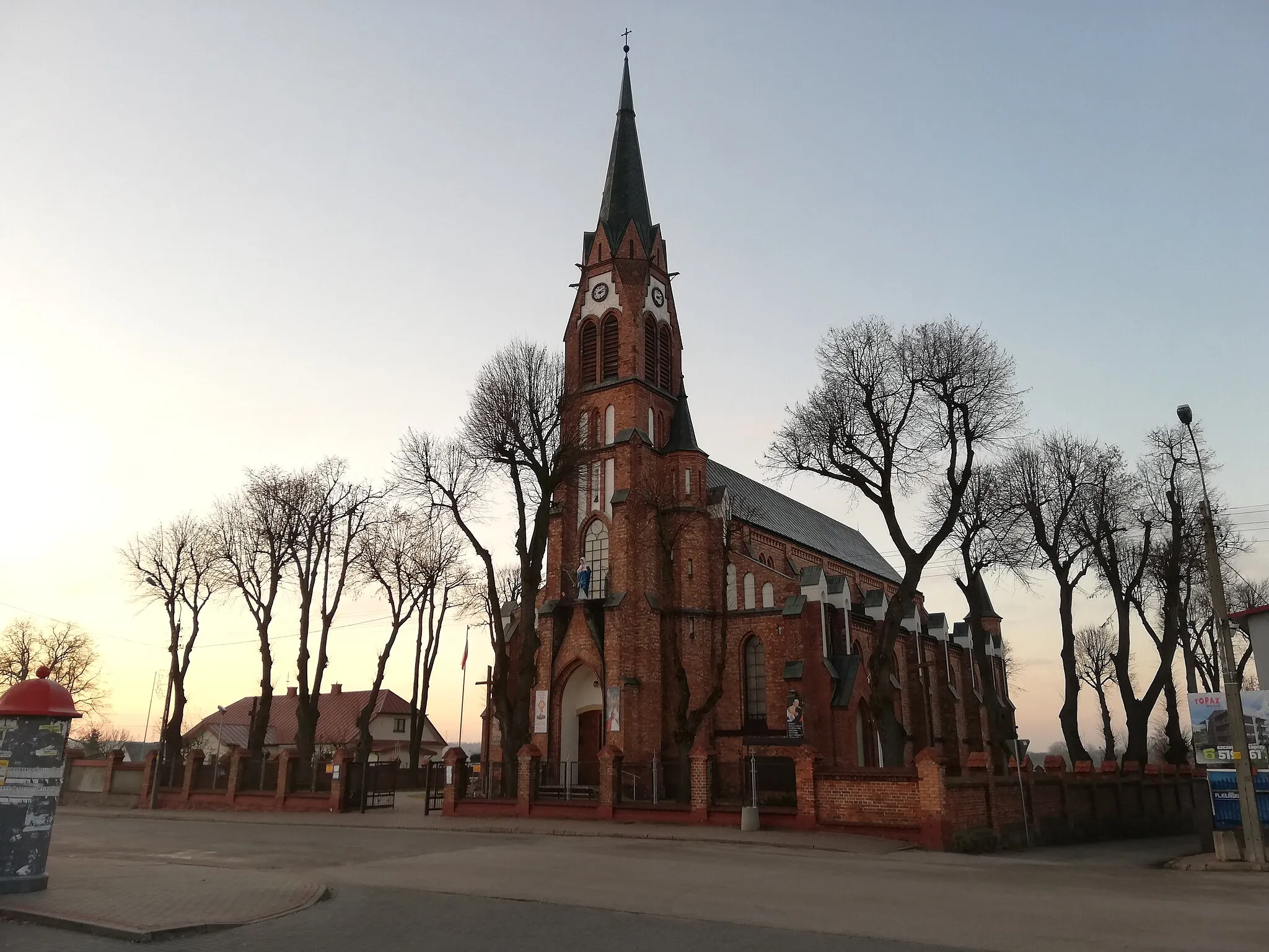 Photo showing: Kościół parafialny Wniebowzięcia NMP w Kałuszynie, 1889-1897