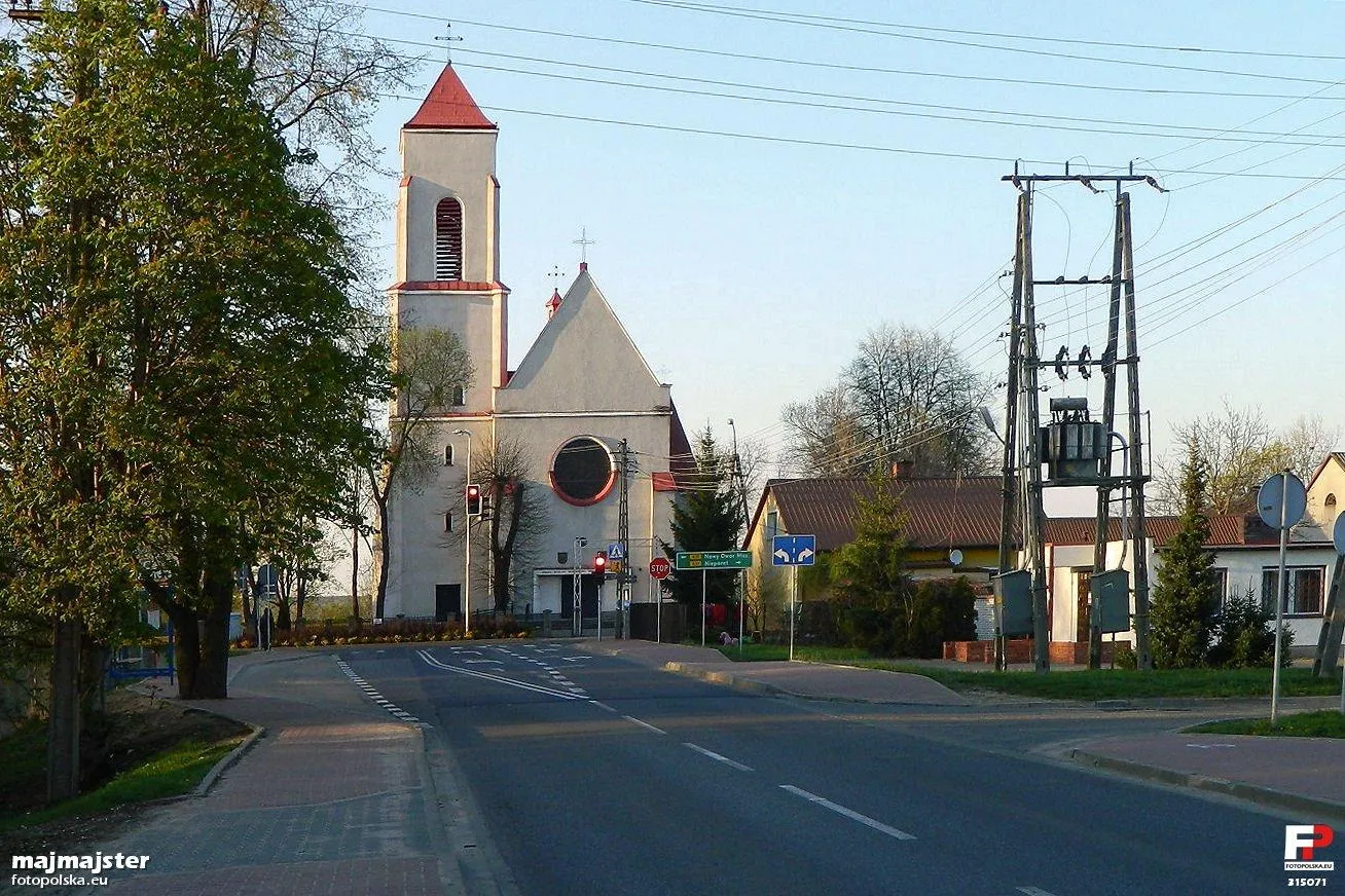 Photo showing: Kościół Przemienienia Pańskiego i ulica Kościelna przed Modlińską