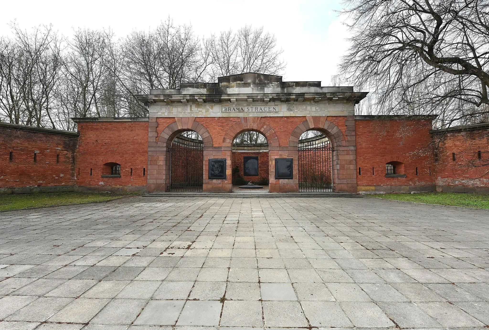 Photo showing: Cytadela Warszawska. Brama Straceń