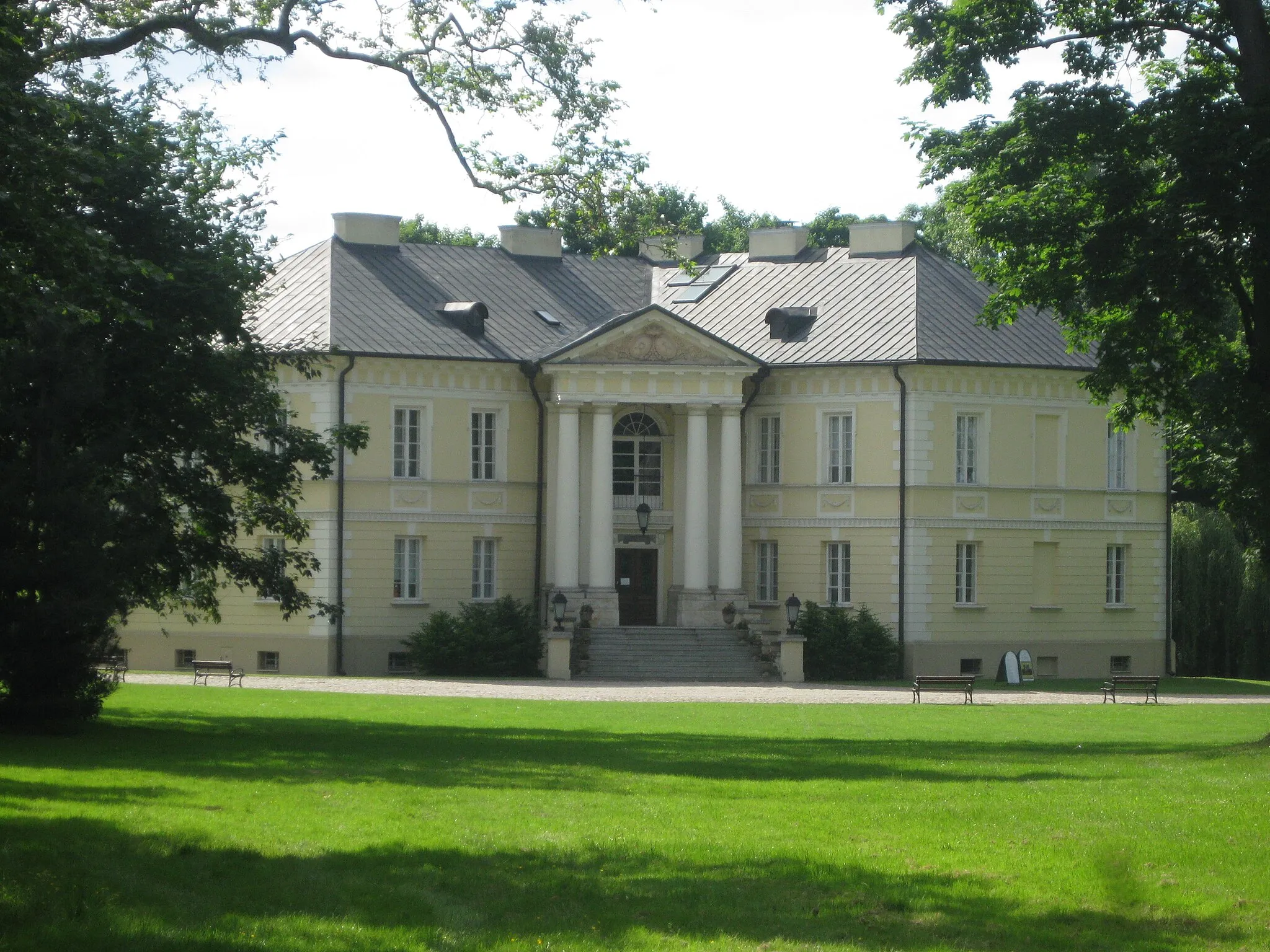 Photo showing: Pałac w Dobrzycy