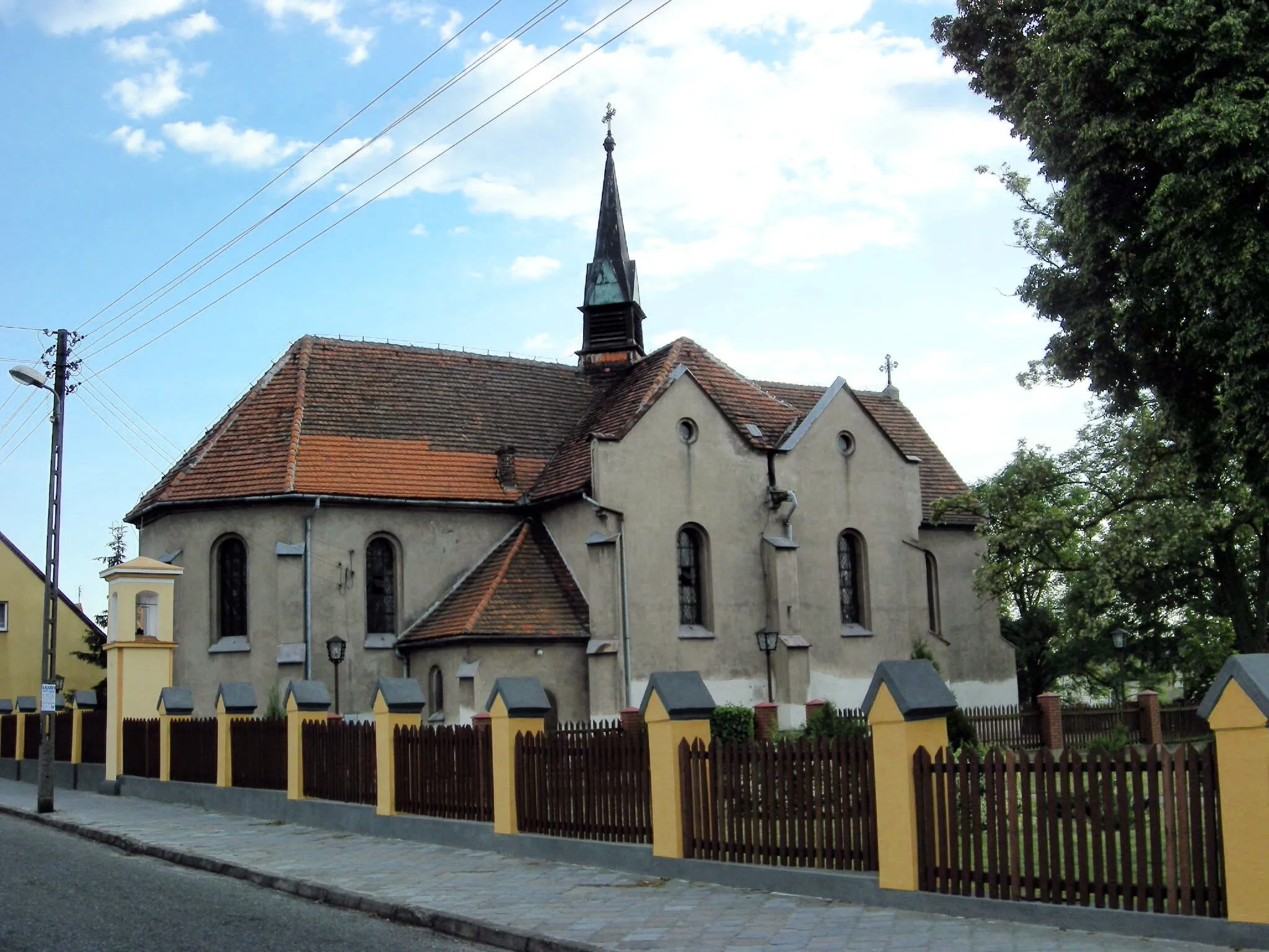Photo showing: The church in Mieścisko, Poland.