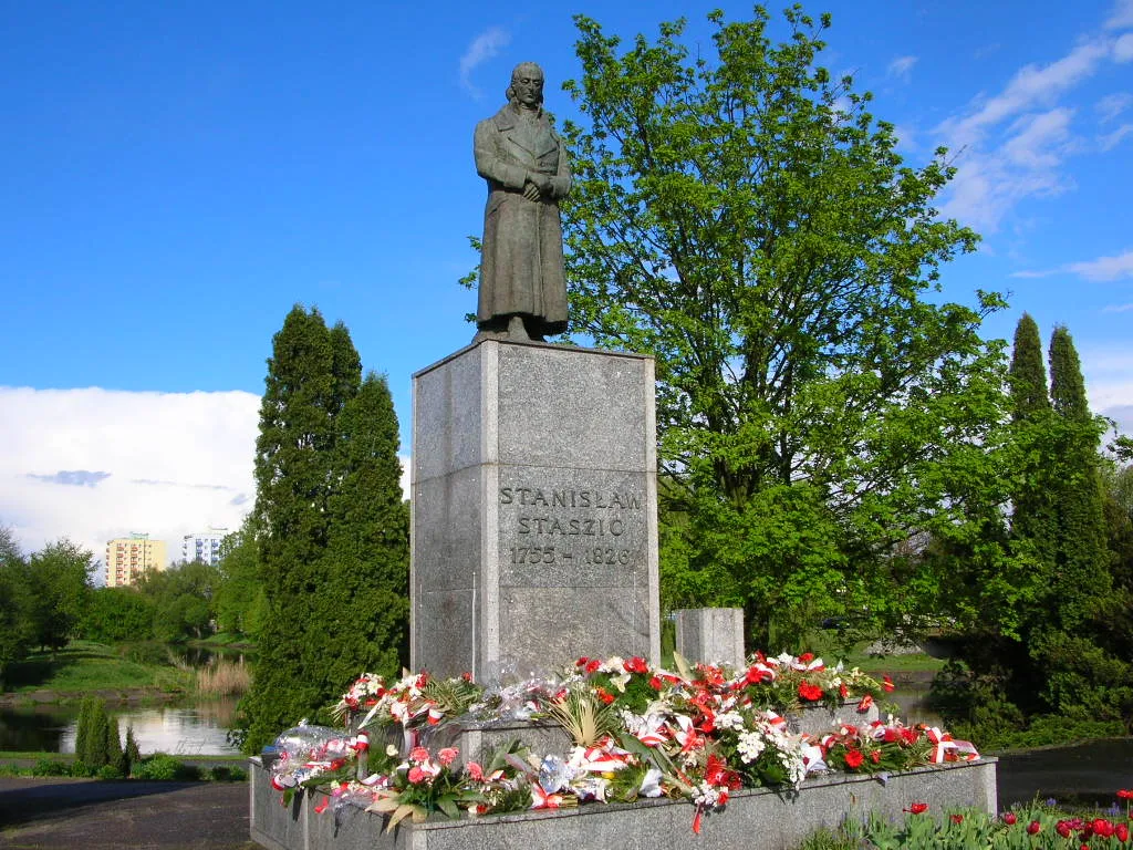 Photo showing: Piła - Pomnik Stanisława Staszica

Autor - Bartek Wawraszko