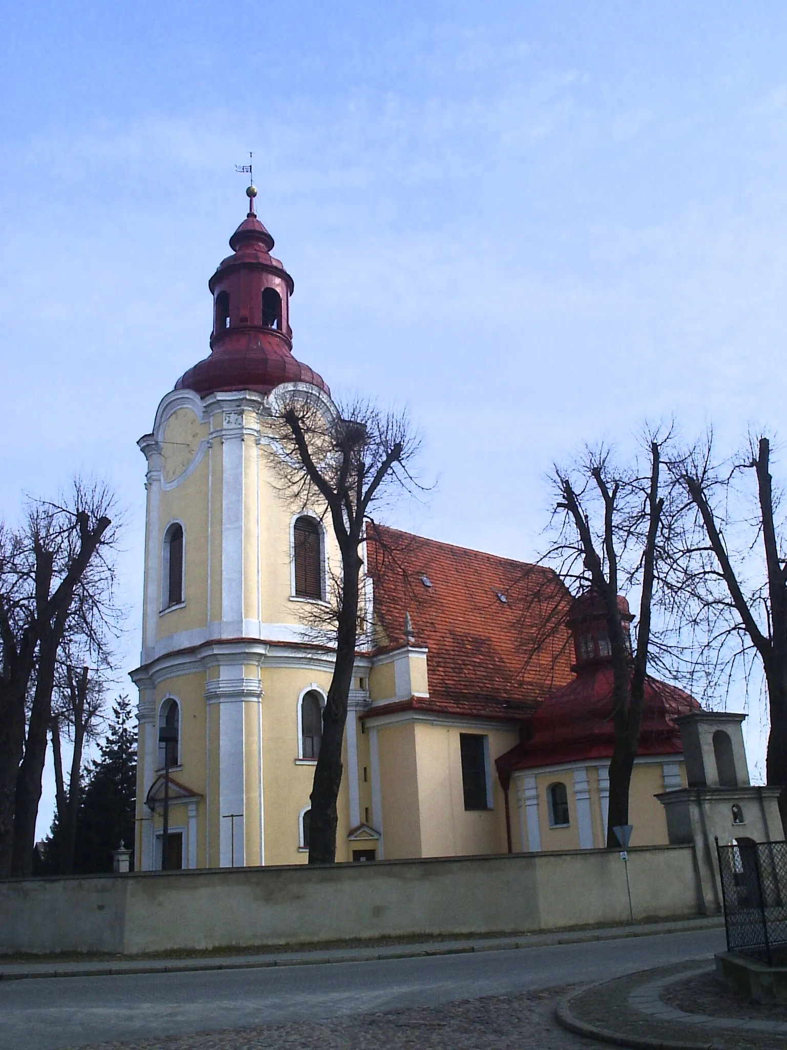 Photo showing: Church in Sarnowa, Poland