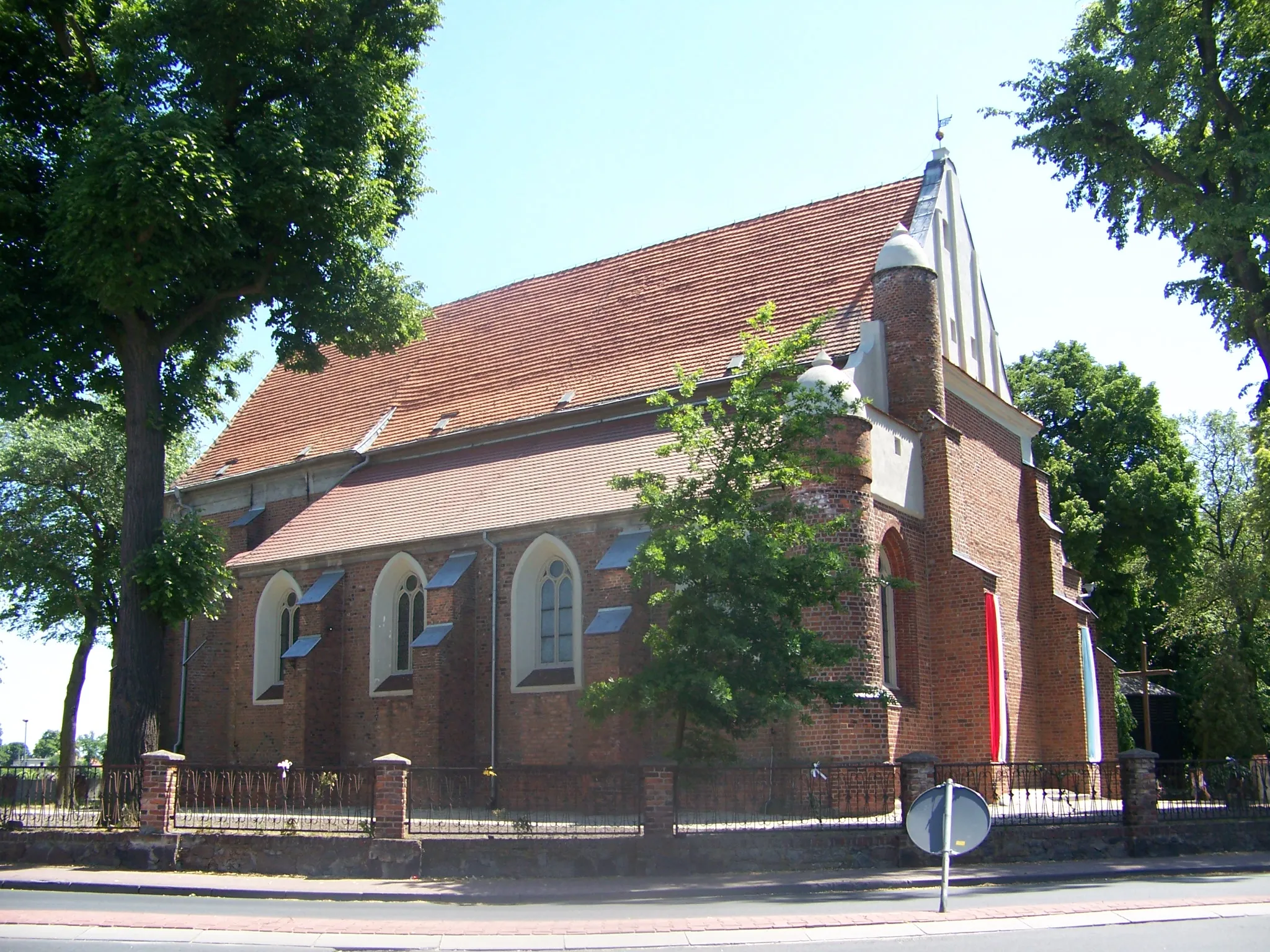 Photo showing: Saint Vitus Church in Rogoźno, Poland