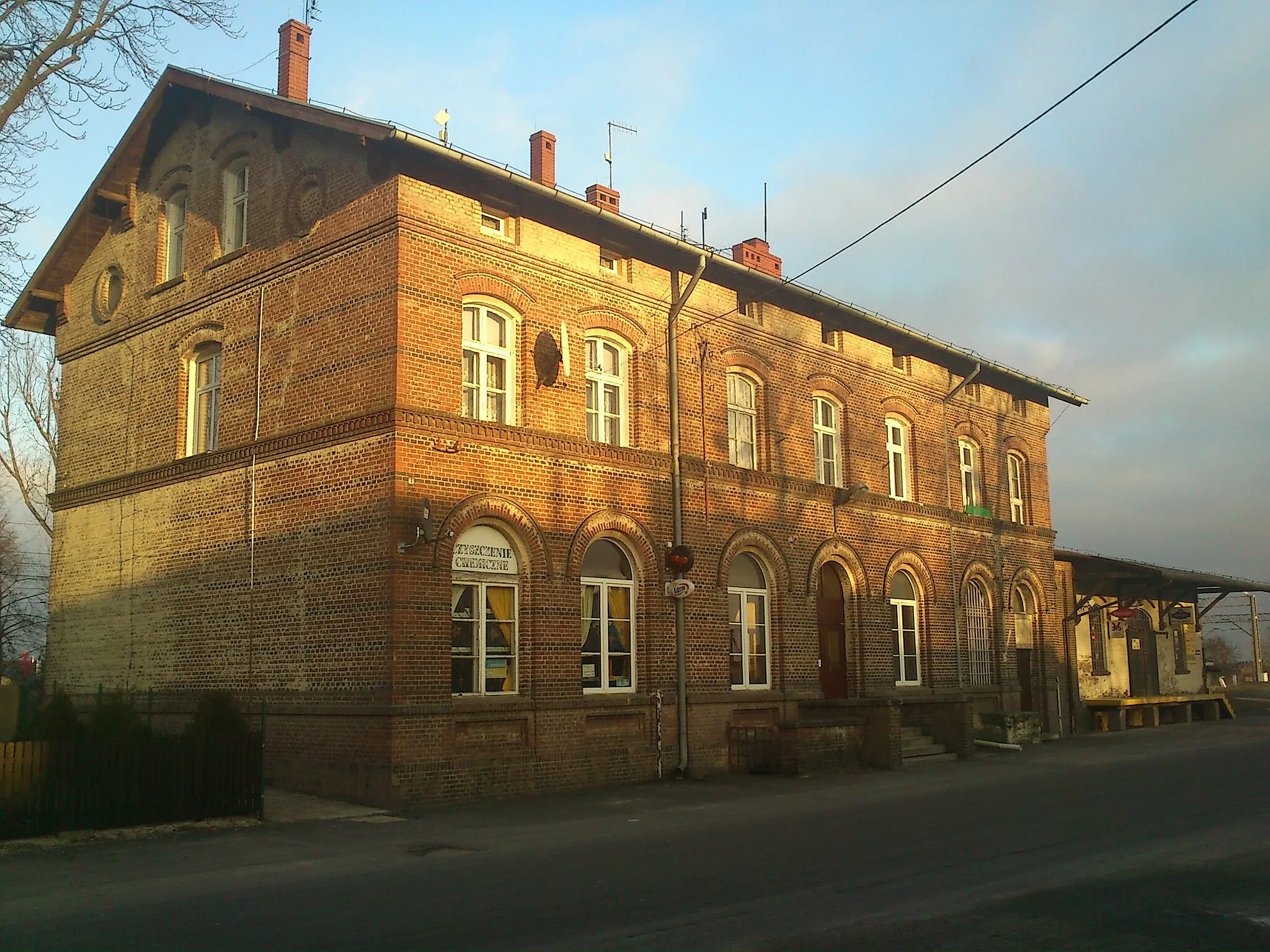 Photo showing: Stacja kolejowa w Rokietnicy