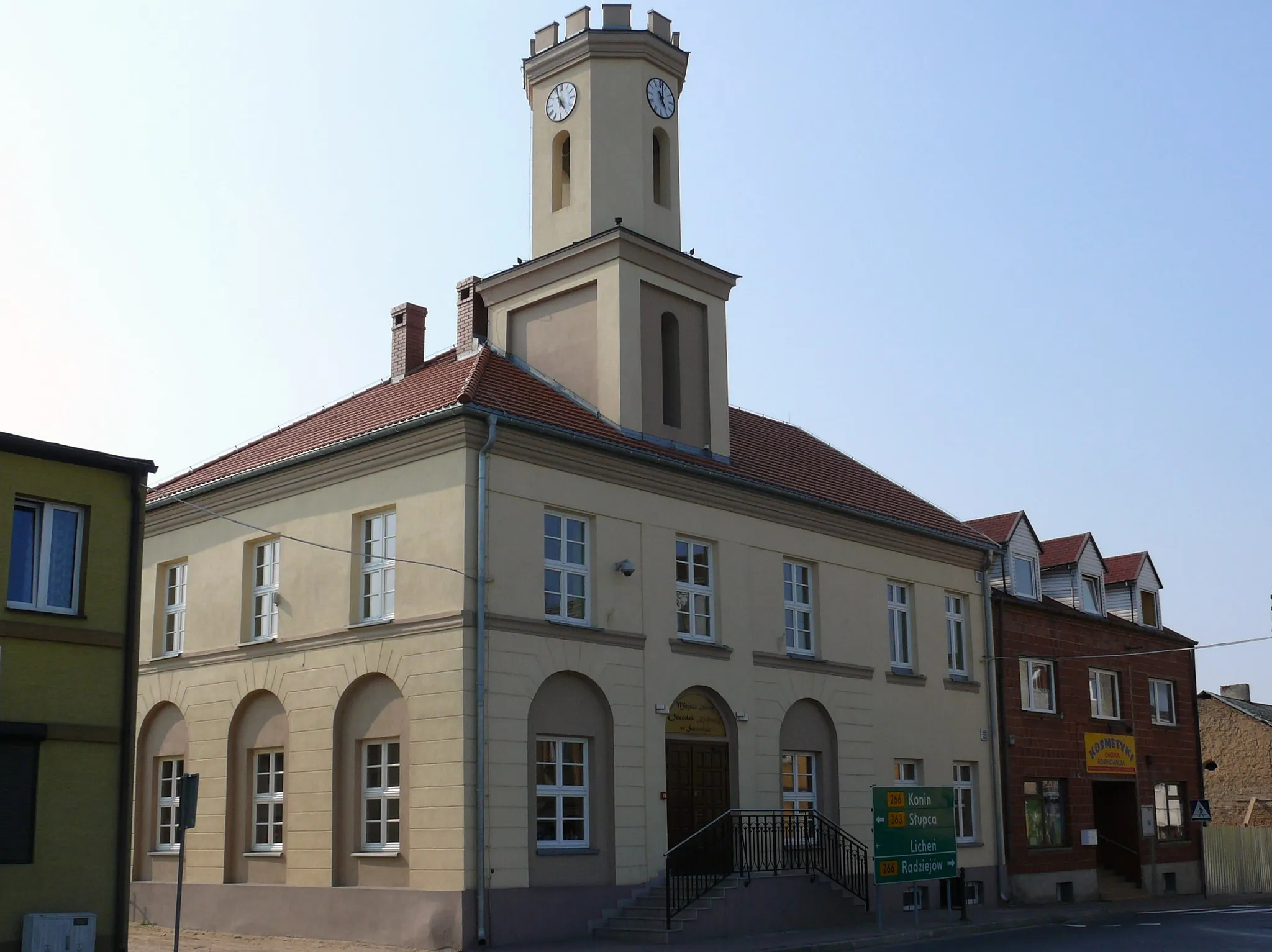 Photo showing: ratusz w Sompolnie