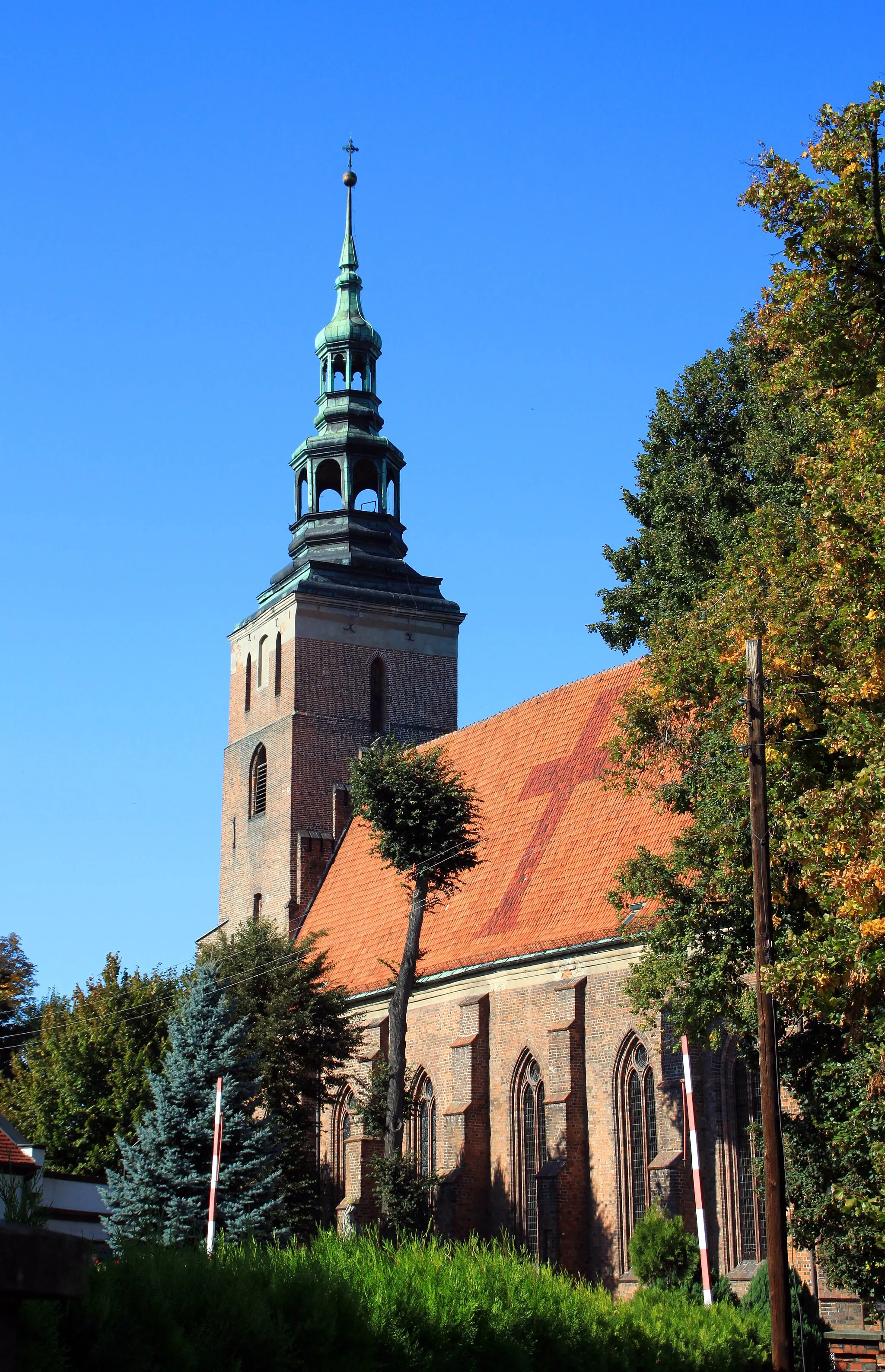 Photo showing: Śrem - kościół p.w. NMP