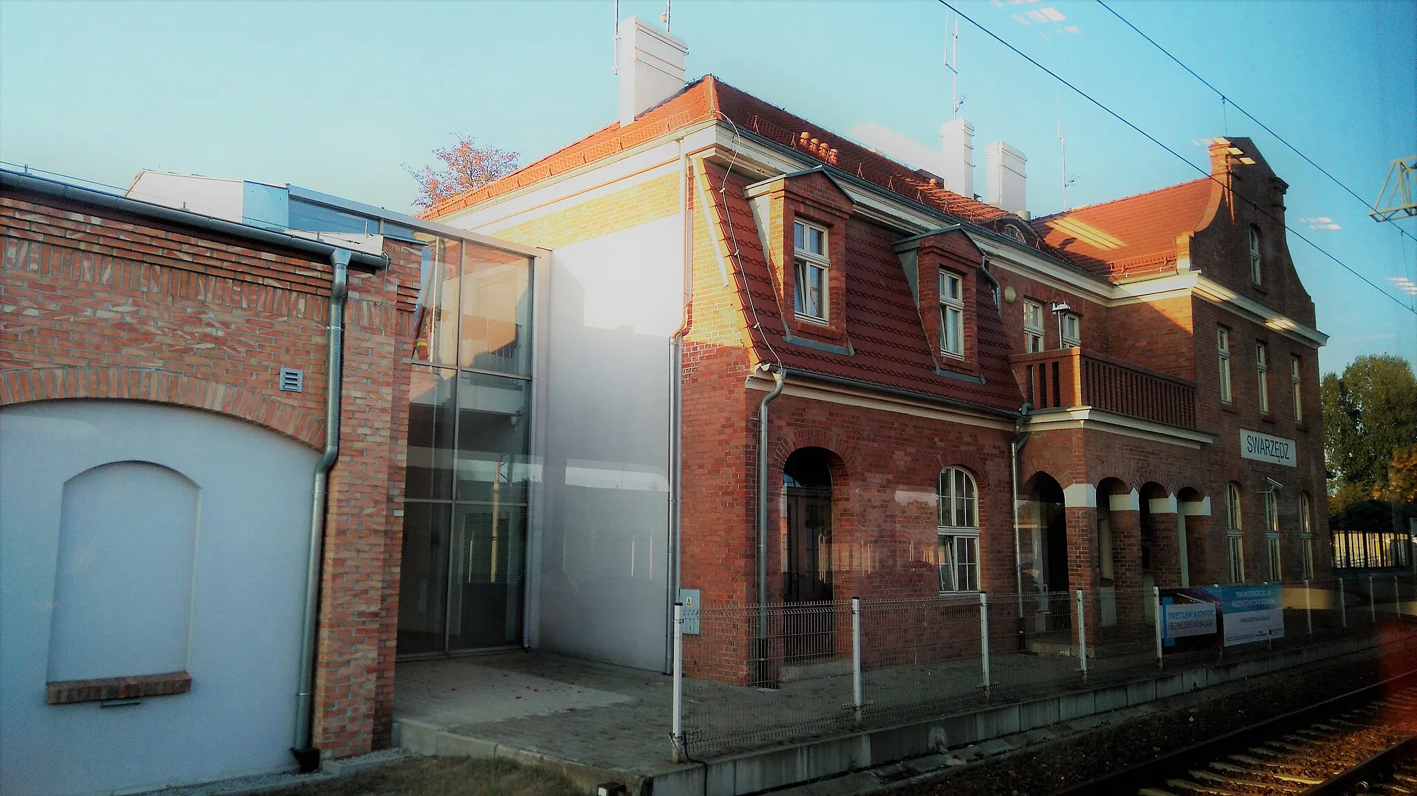 Photo showing: Dworzec PKP w Swarzędzu