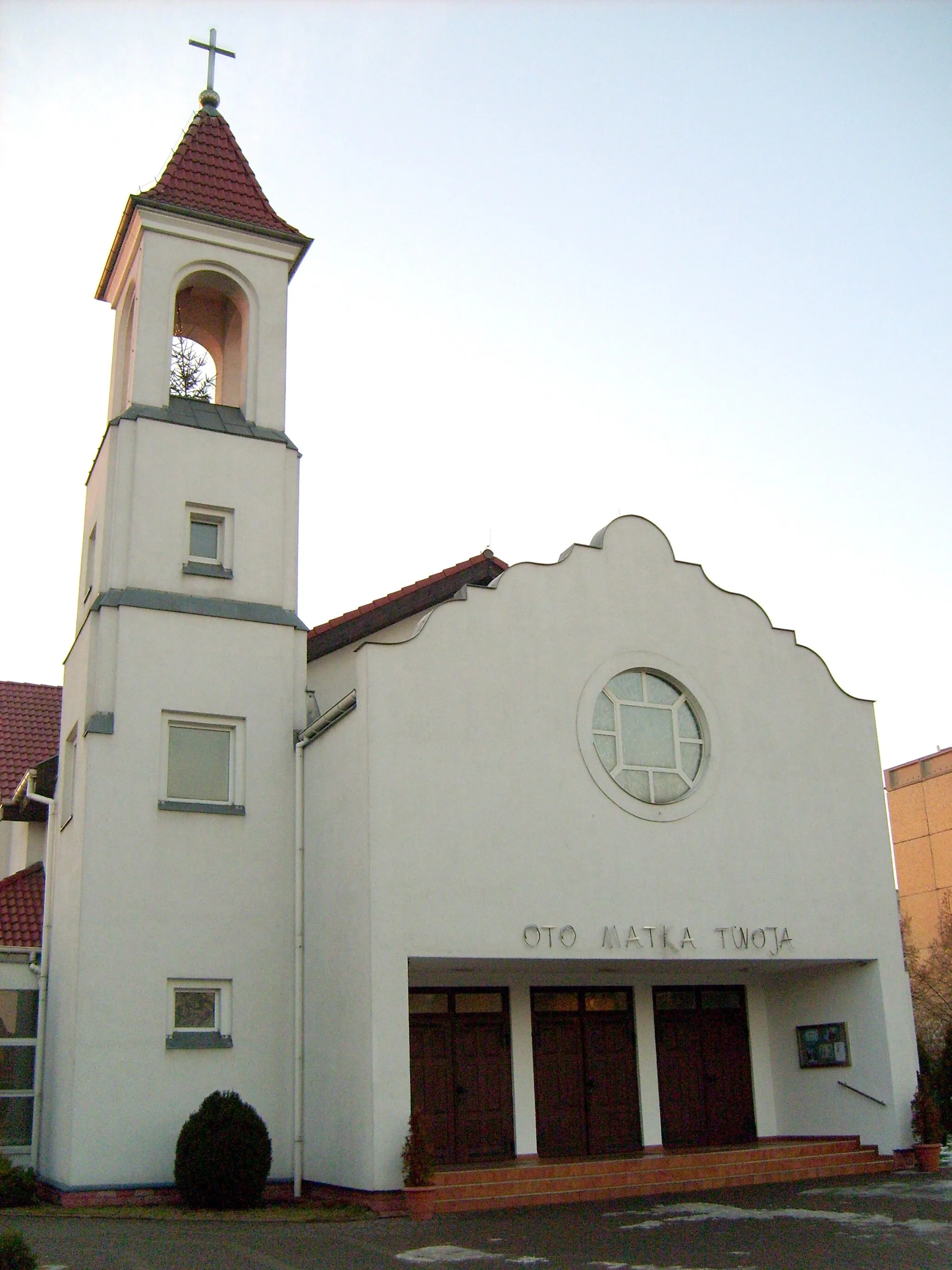 Photo showing: Parish church of Our Lady Mother of Mercy Parish, Swarzędz, Poland