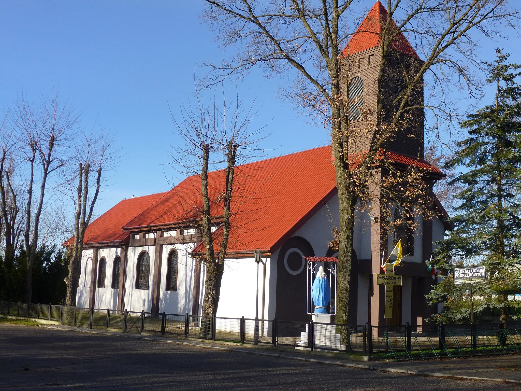 Photo showing: Kościół św. Barbary w Wapnie