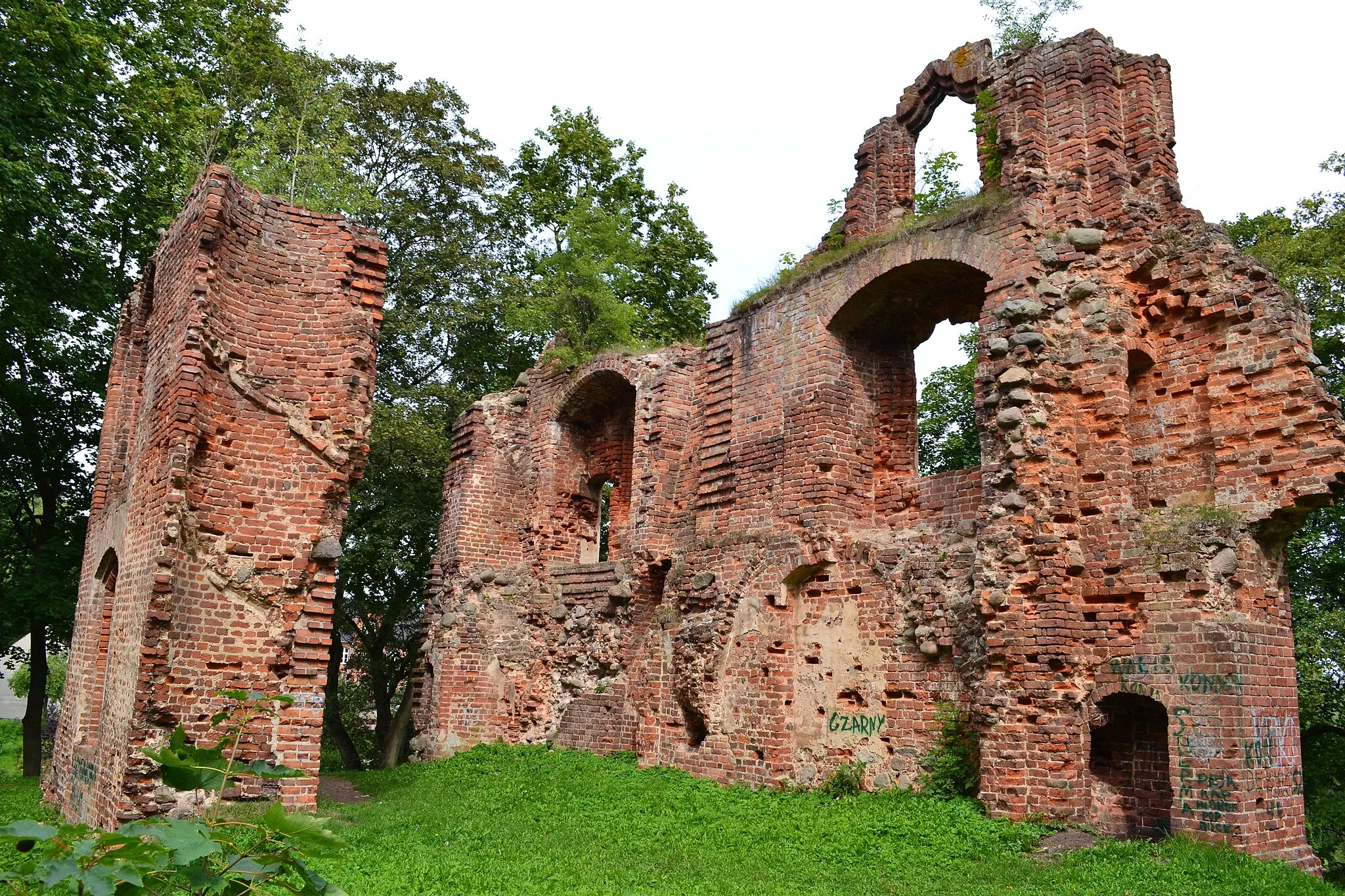 Photo showing: Ruiny zamku w Dobrej Nowogardzkiej