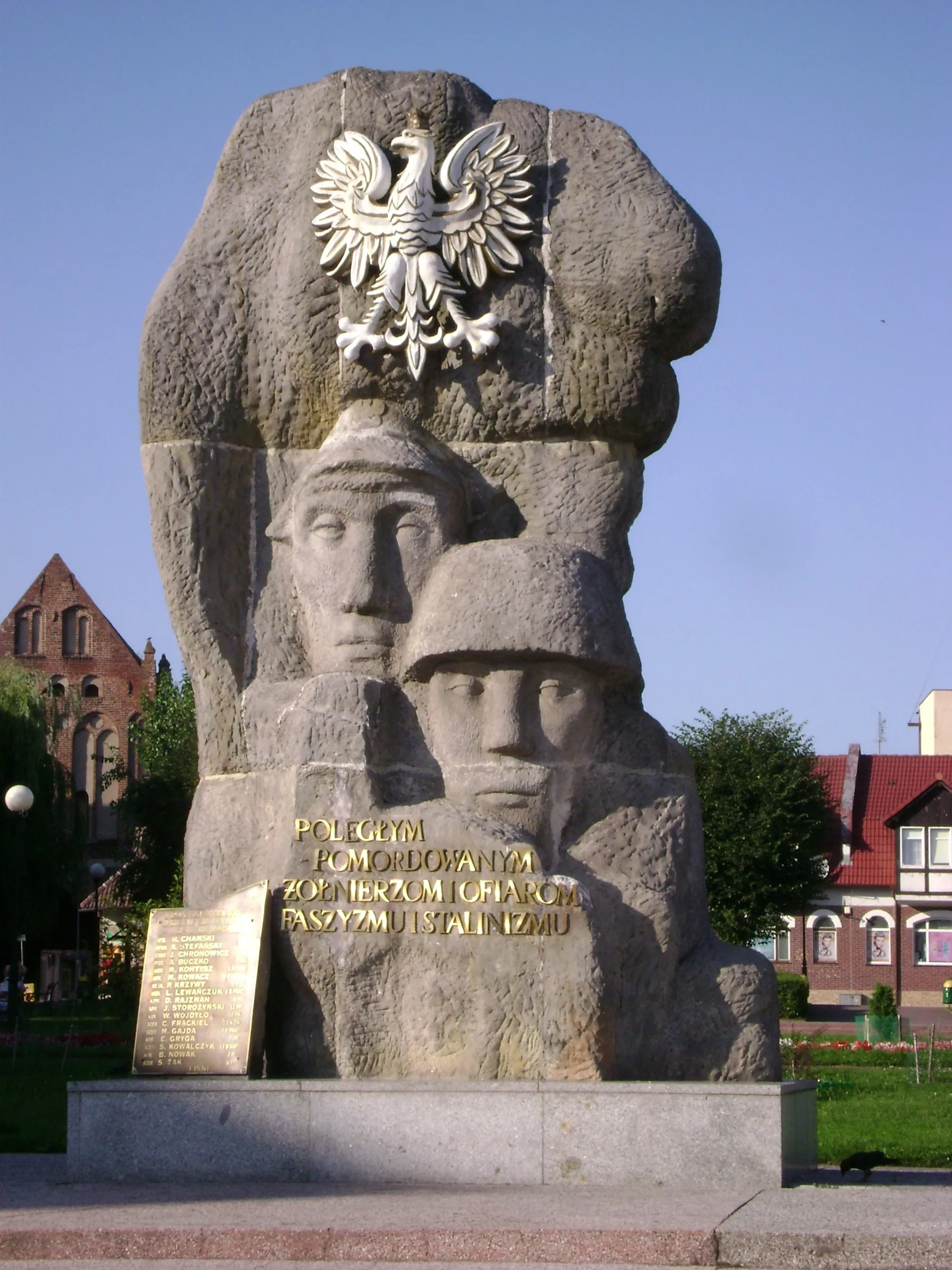 Photo showing: Pomnik Pamięci Poległym i Pomordowanym Żołnierzom Ofiarom Faszyzmu i Stalinizmu. Świdwin.