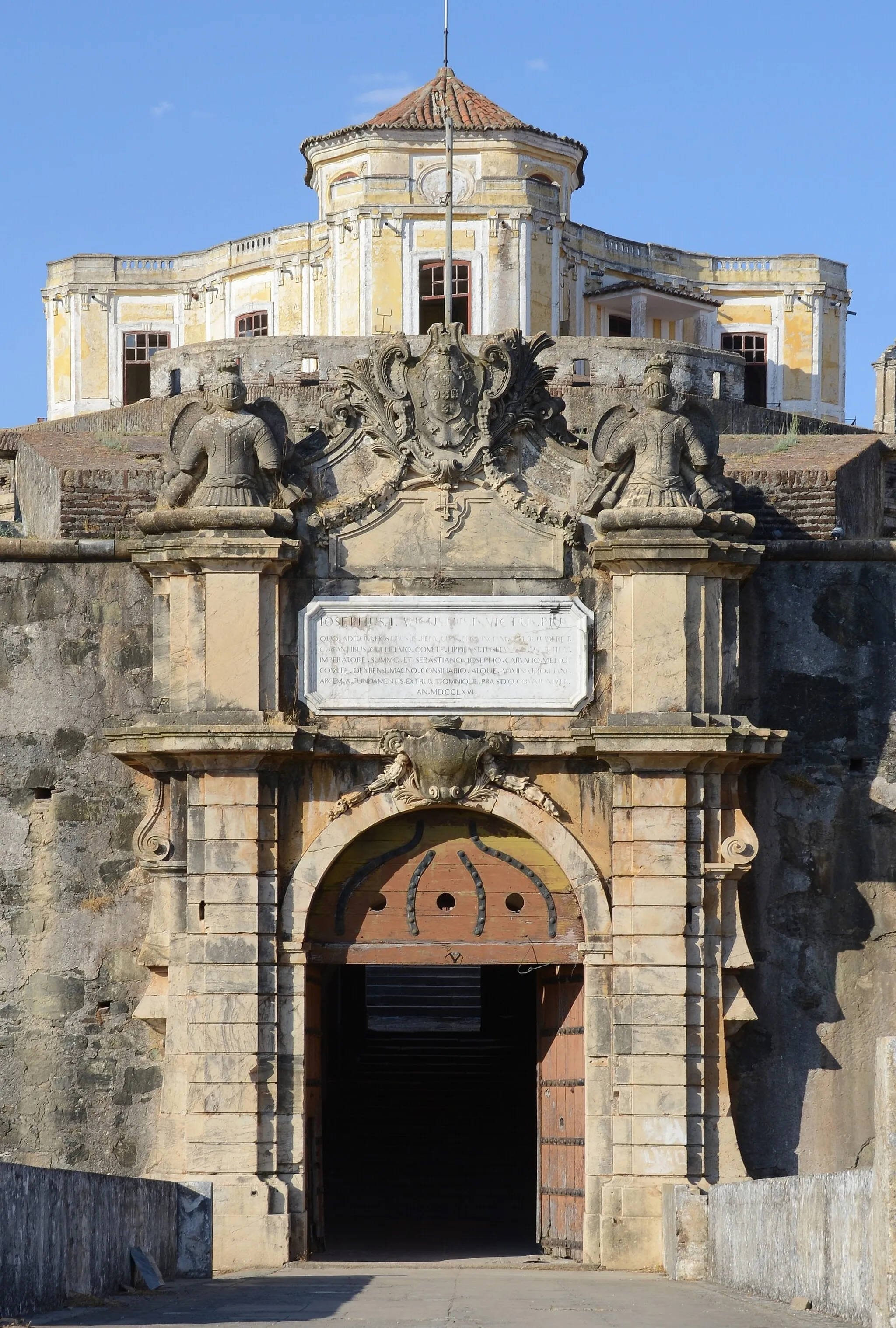 Photo showing: The fortification of Nossa Senhora da Graça (detail). Elvas, Portugal