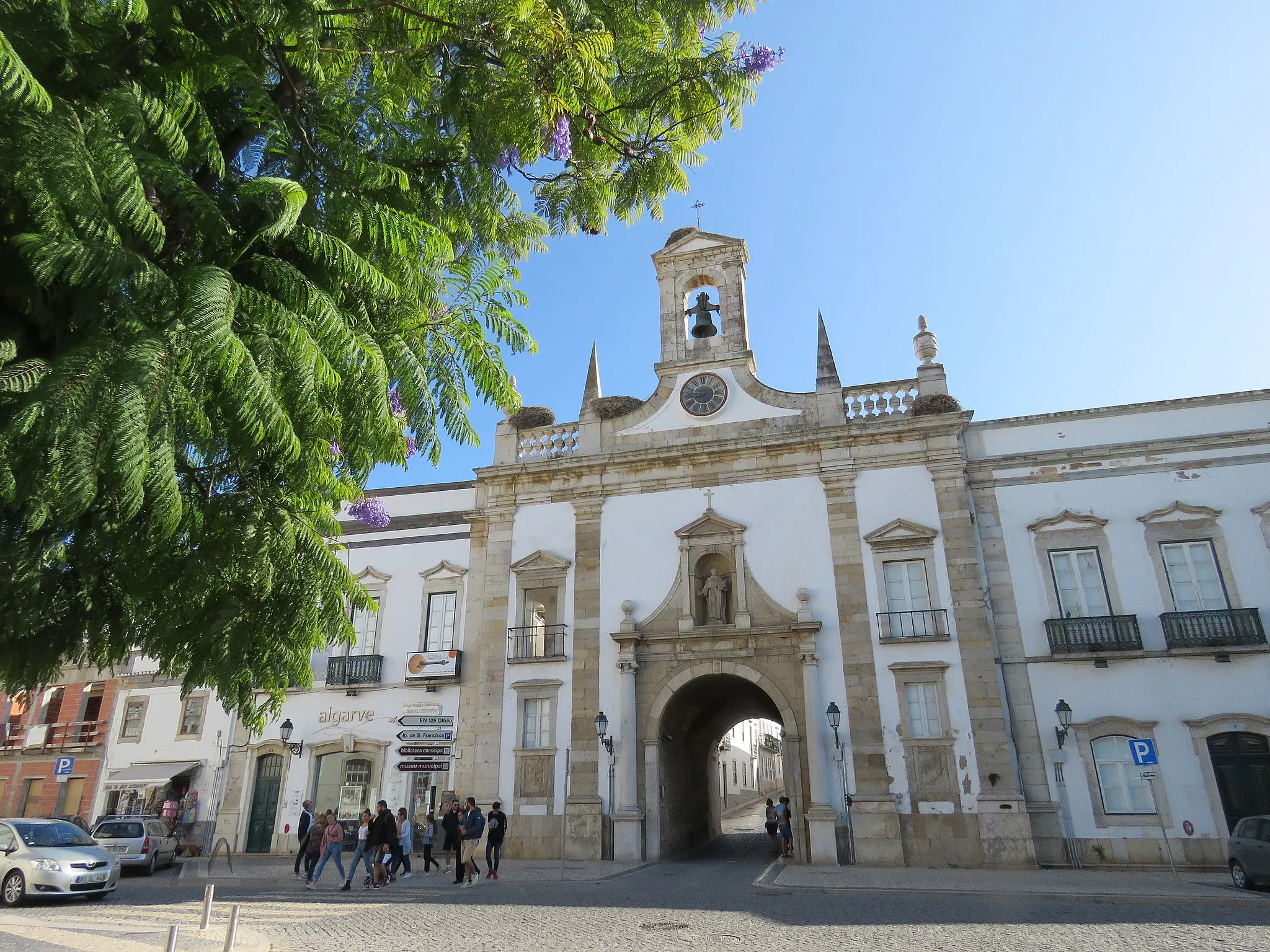 Photo showing: 'Arco da Vila' , an entrace to the old town in Faro, Portugal