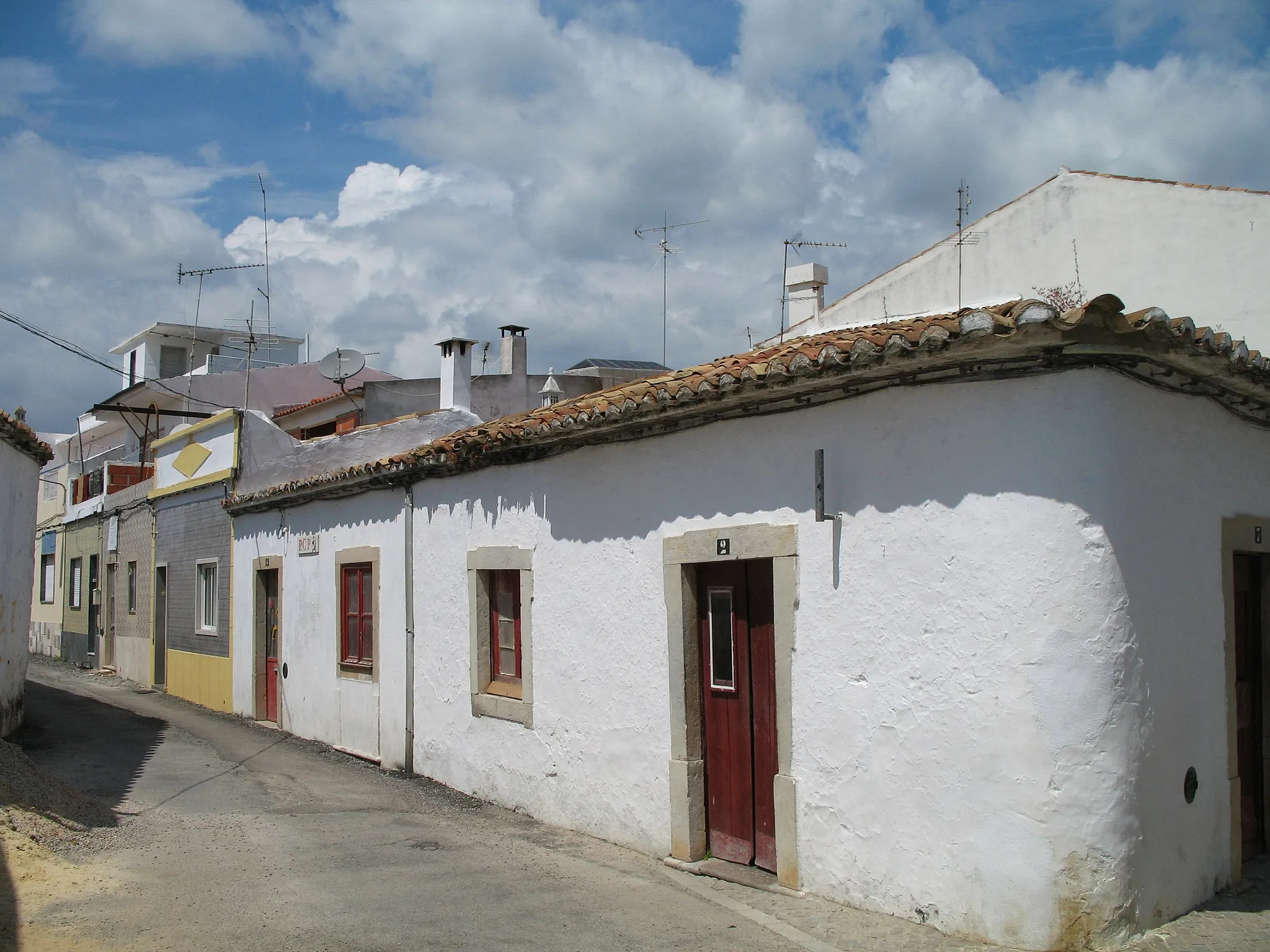 Photo showing: São Brás de Alportel (Algarve, Portugal): old houses