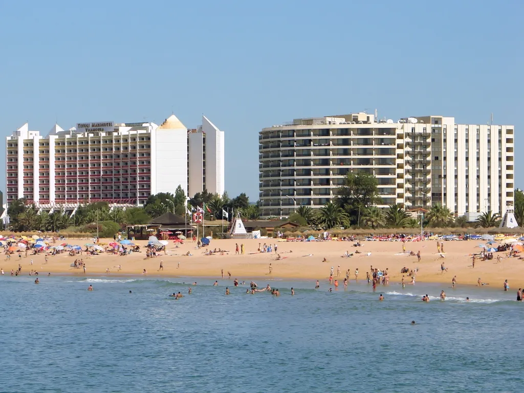 Photo showing: Praia de Vilamoura, Vilamoura, Algarve, Portugal.