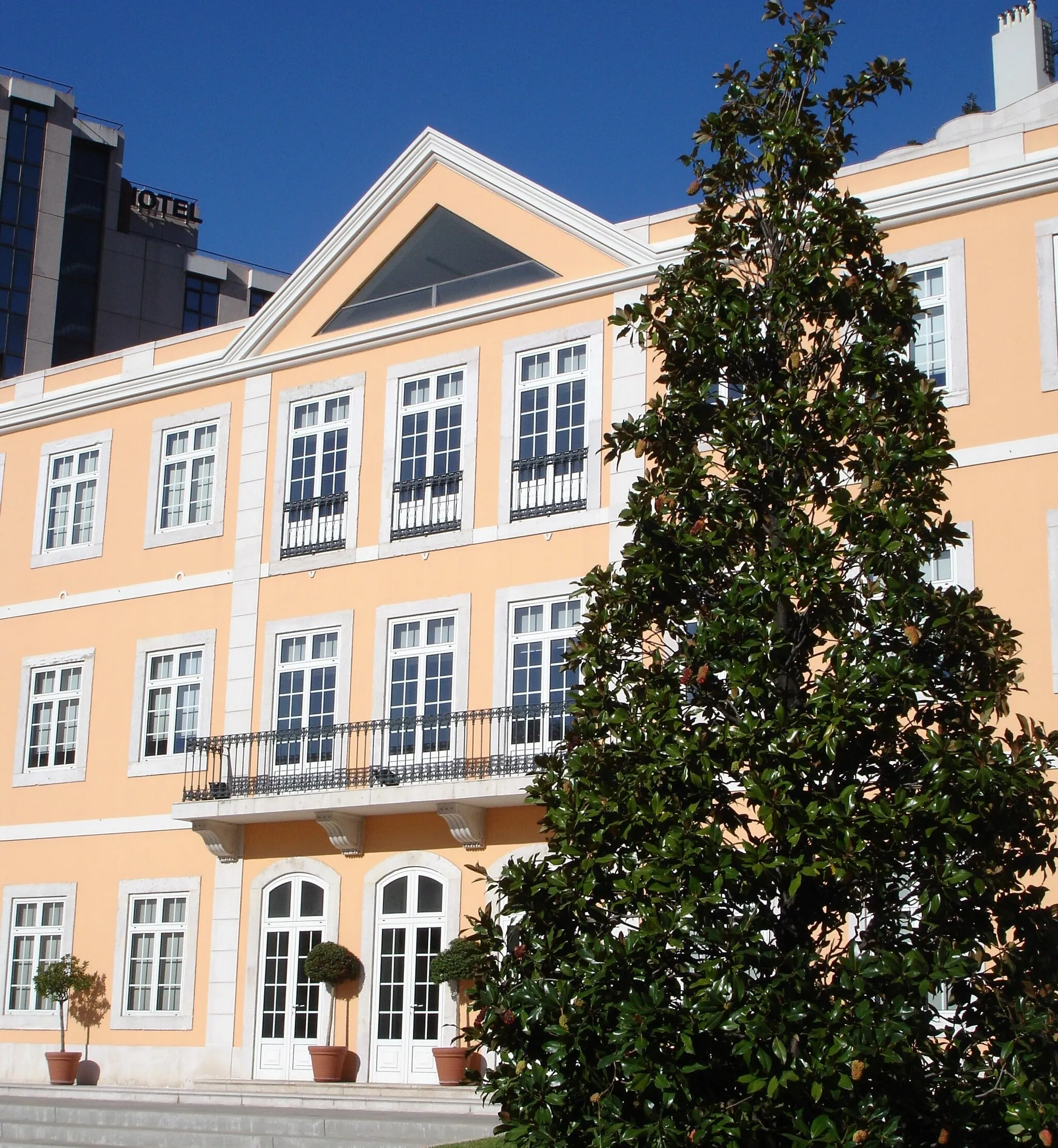 Photo showing: Fachada da Fundação Cidade de Lisboa