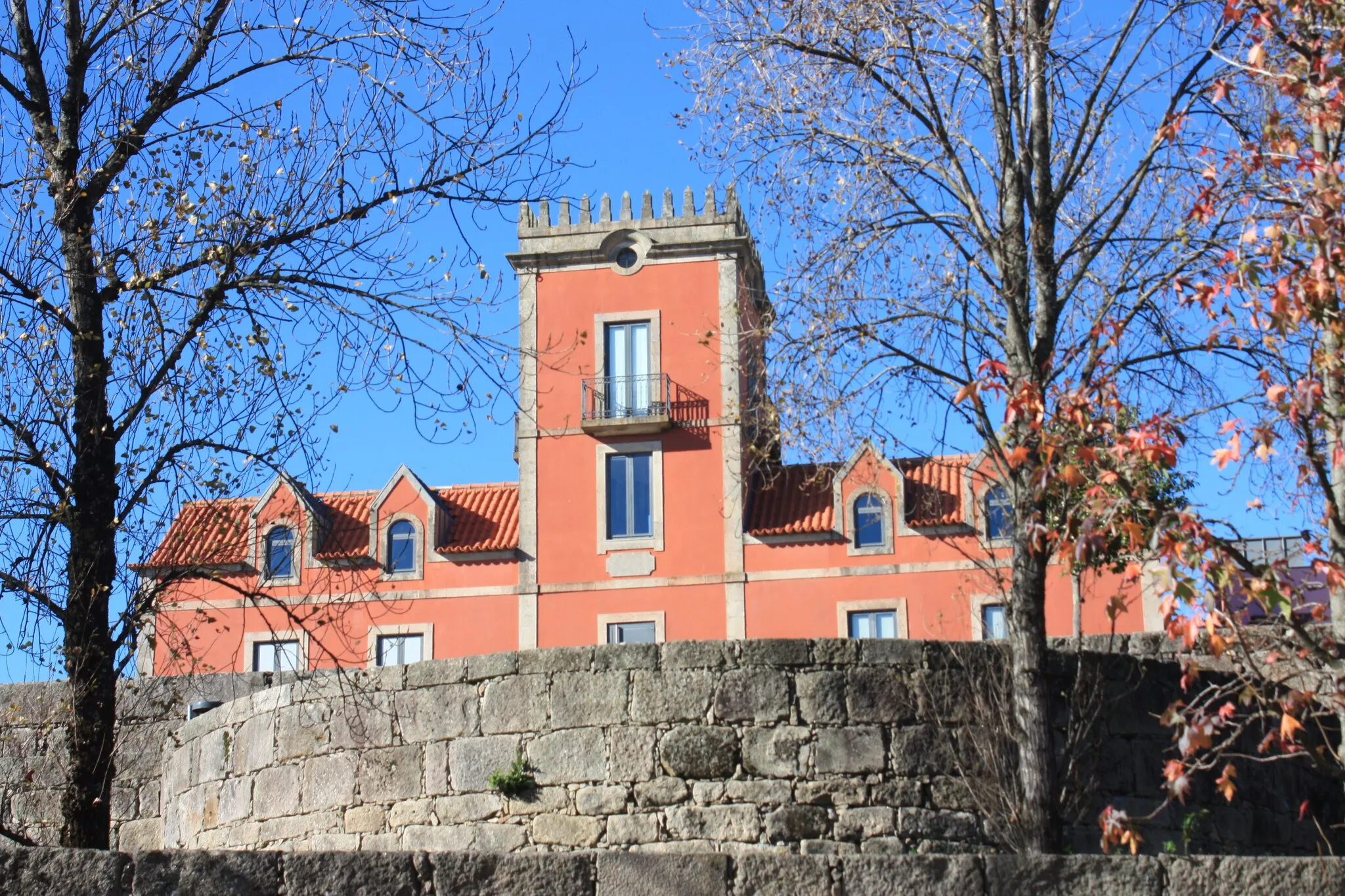 Photo showing: Casa e Quinta da Caverneira - freguesia de Águas Santas, concelho da Maia, distrito do Porto.