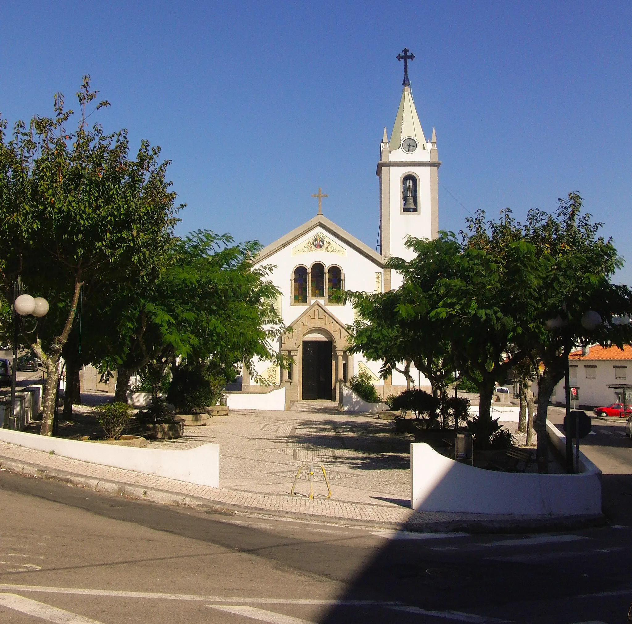 Photo showing: Igreja de Nogueira da Regedoura