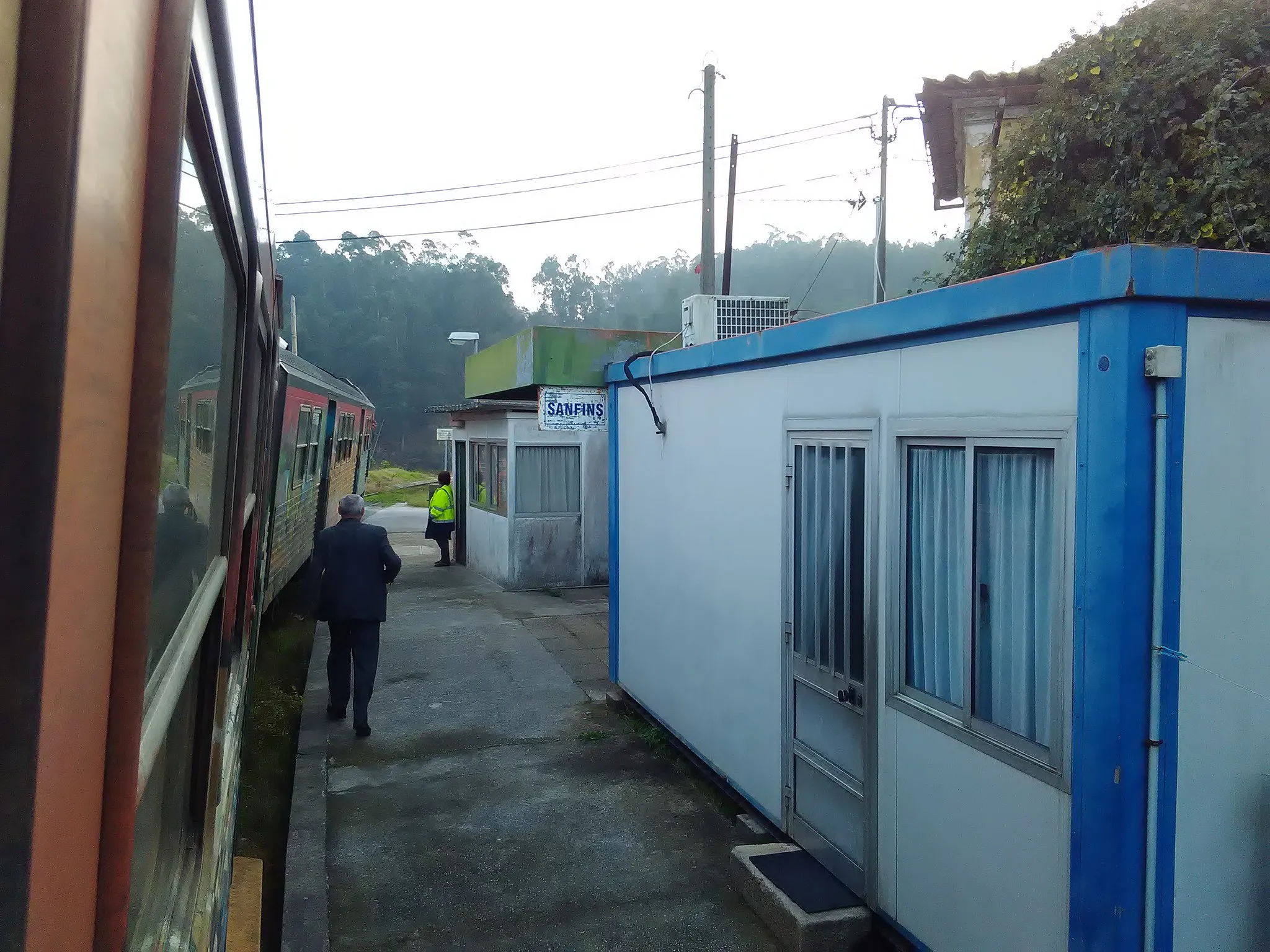 Photo showing: Sanfins halt on Vouga railway line, Portugal