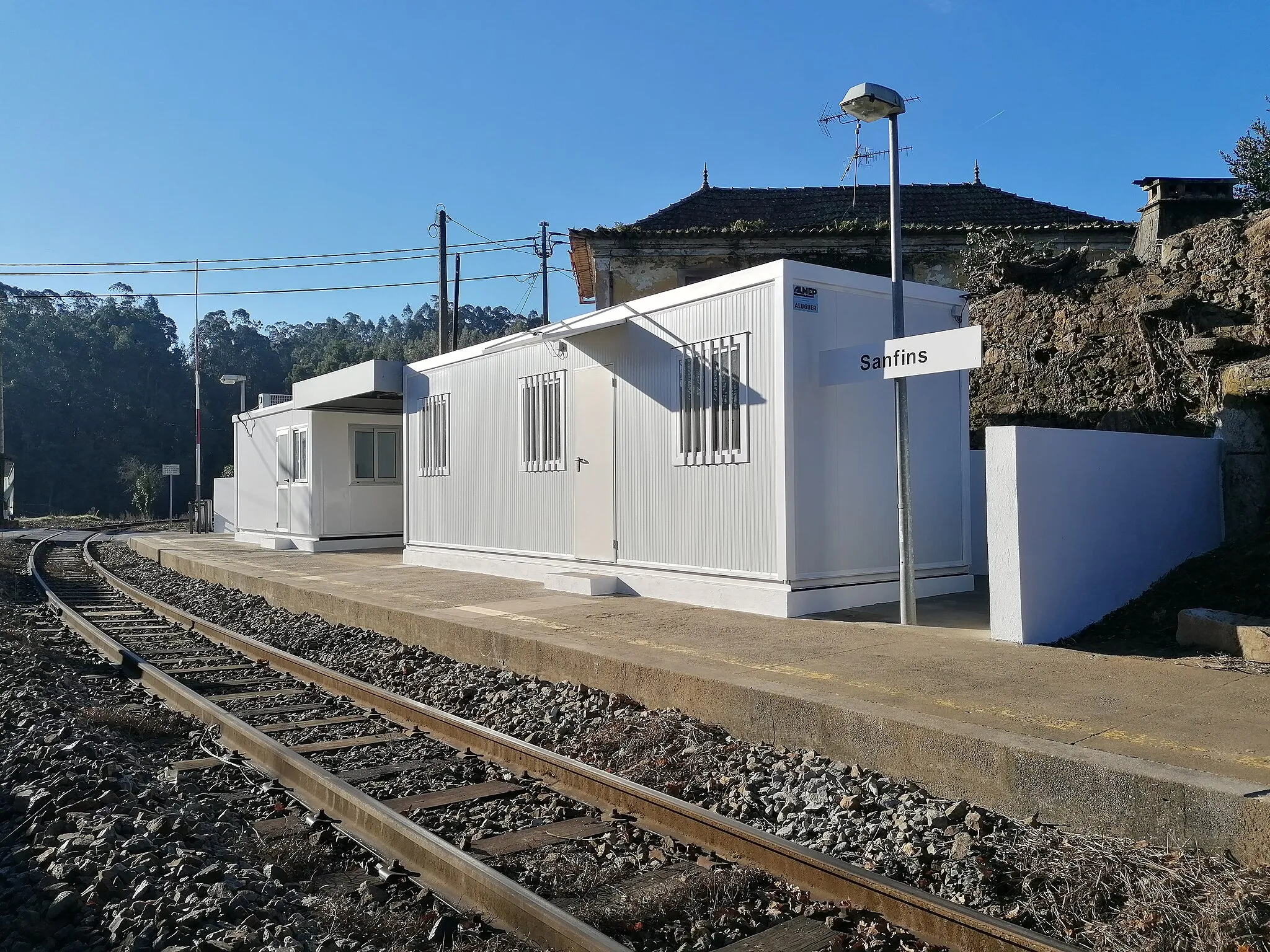 Photo showing: Sanfins halt on Linha do Vouga railway line