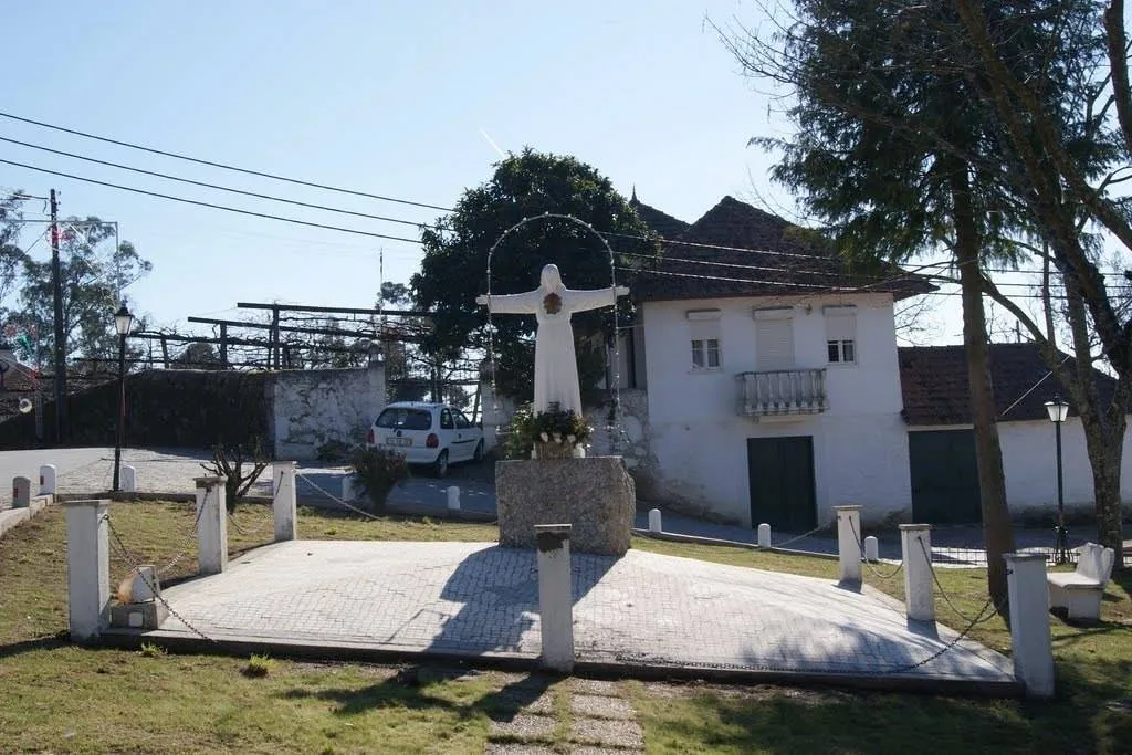 Photo showing: Amarante Telões São Brás