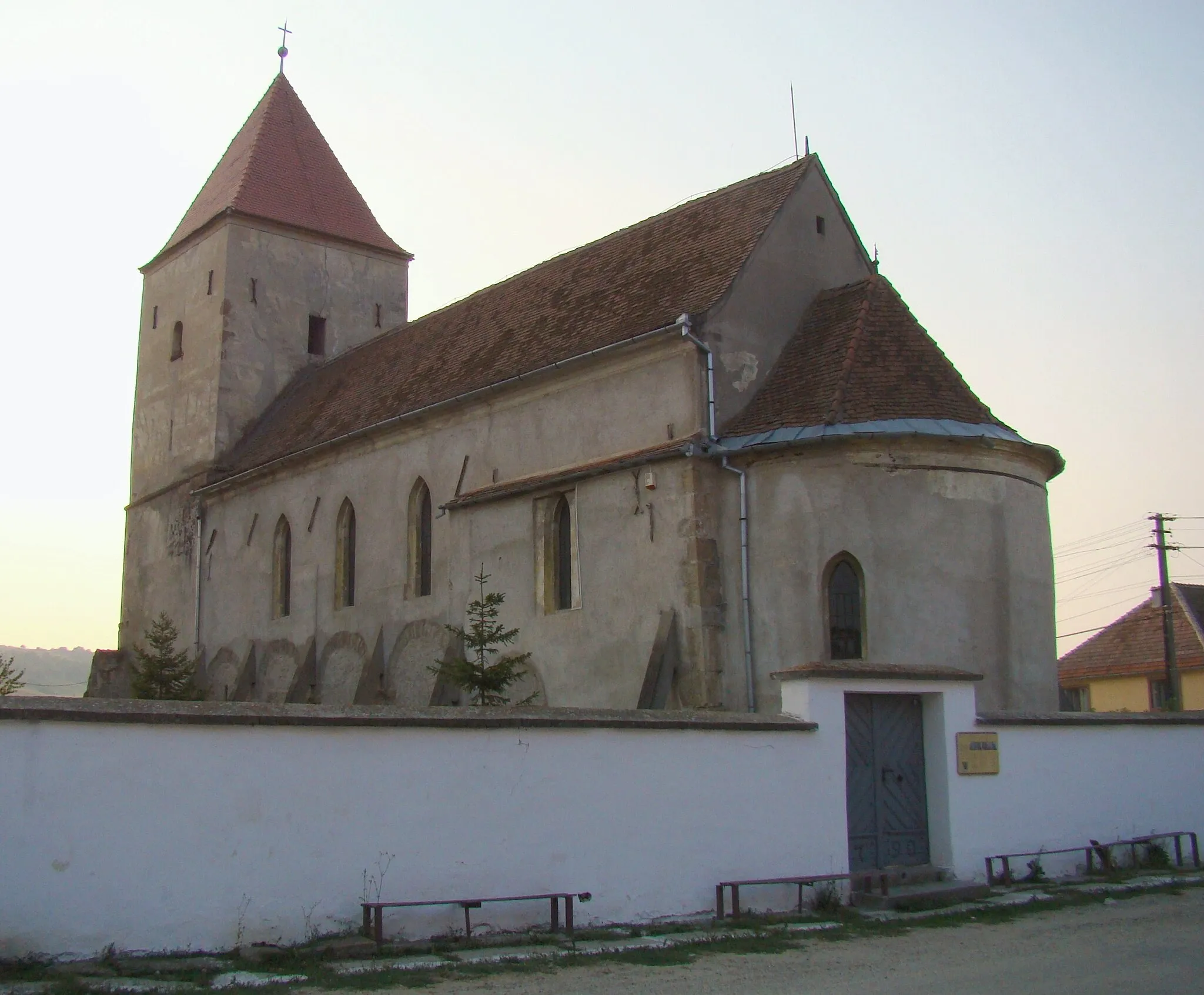 Photo showing: Biserica evanghelică maghiară din Săcădate, oraș Avrig